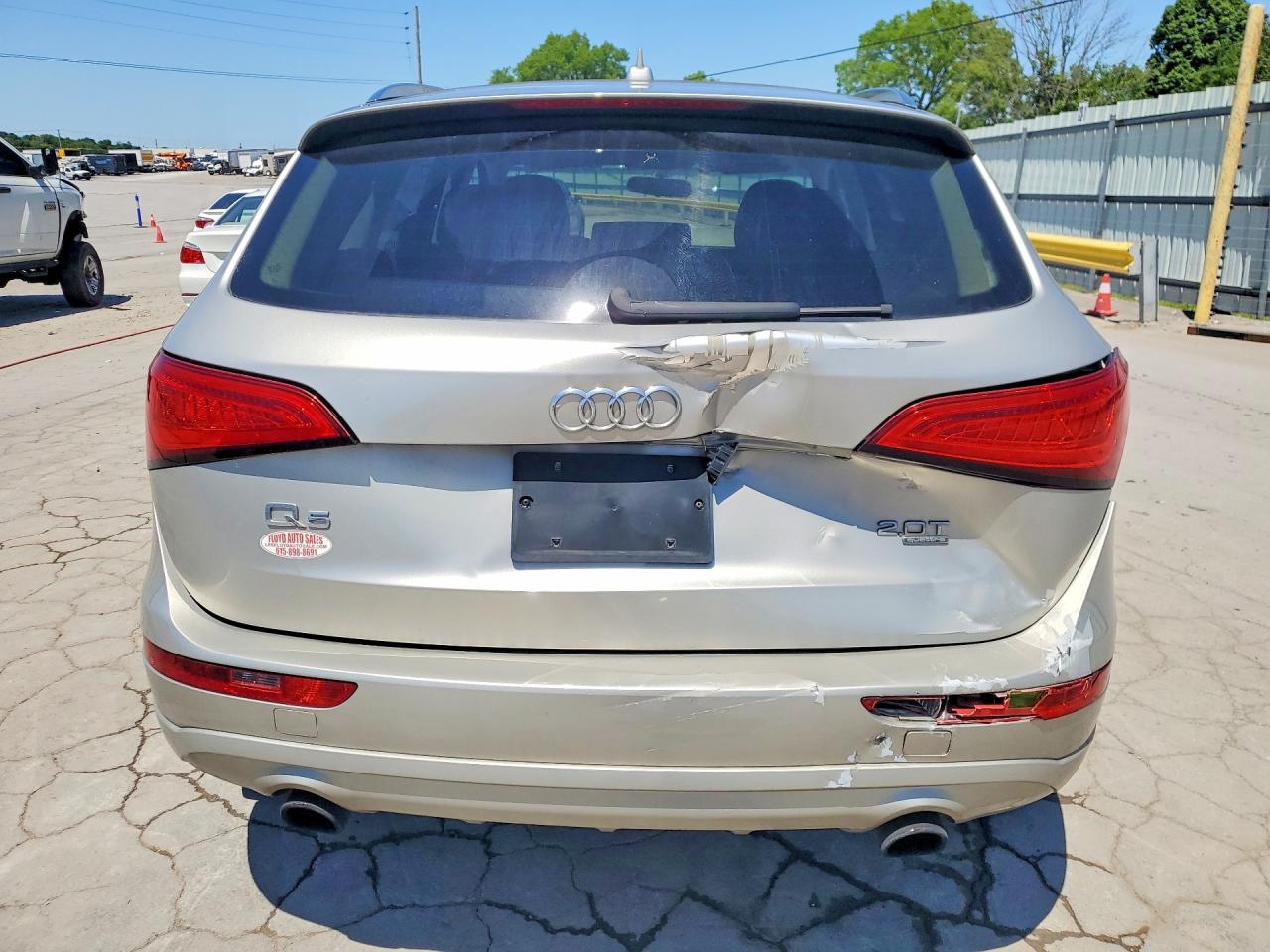 2013 Audi Q5 Premium Серебряный vin: WA1CFAFP4DA054109