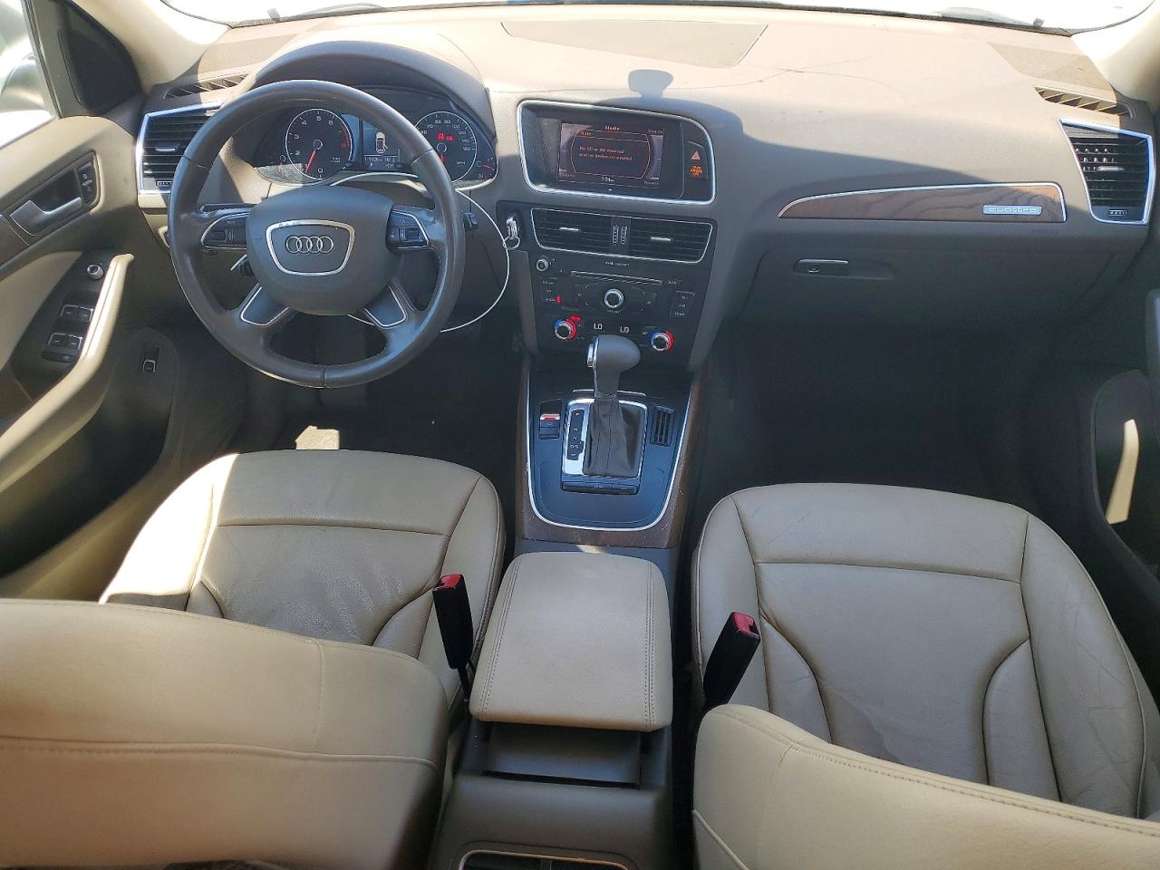 2013 Audi Q5 Premium Серебряный vin: WA1CFAFP4DA054109