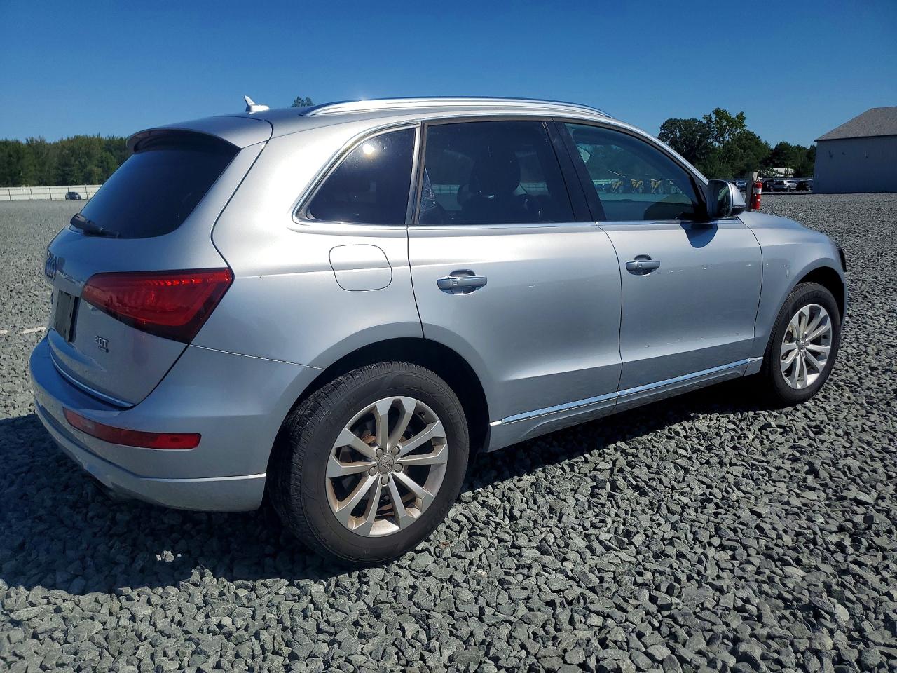 2015 Audi Q5 Premium Серебряный vin: WA1CFAFP4FA052203