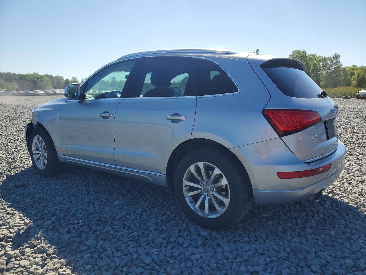2015 Audi Q5 Premium Серебряный vin: WA1CFAFP4FA052203