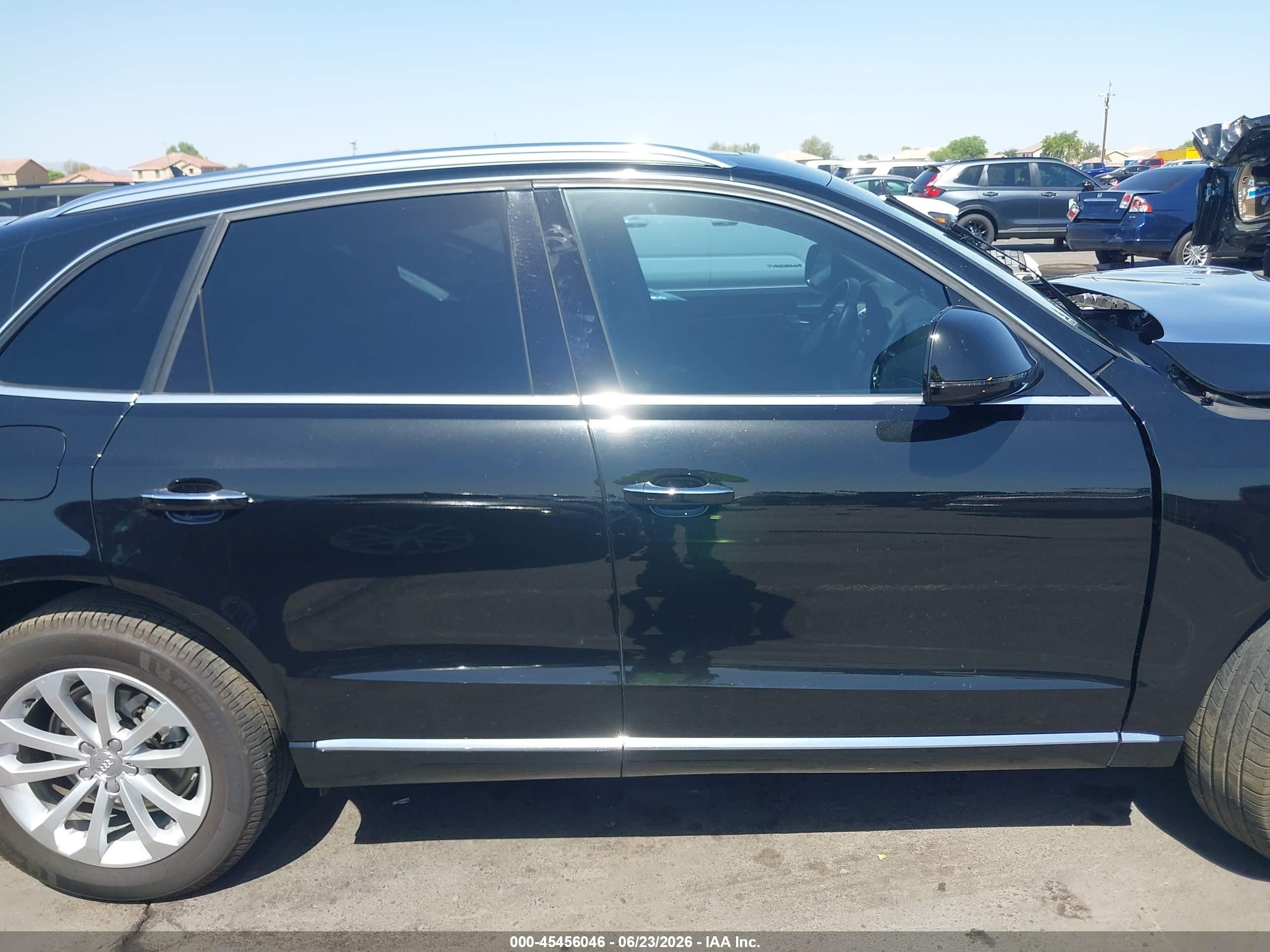 2015 Audi Q5 2.0t Premium Black vin: WA1CFAFP4FA070183