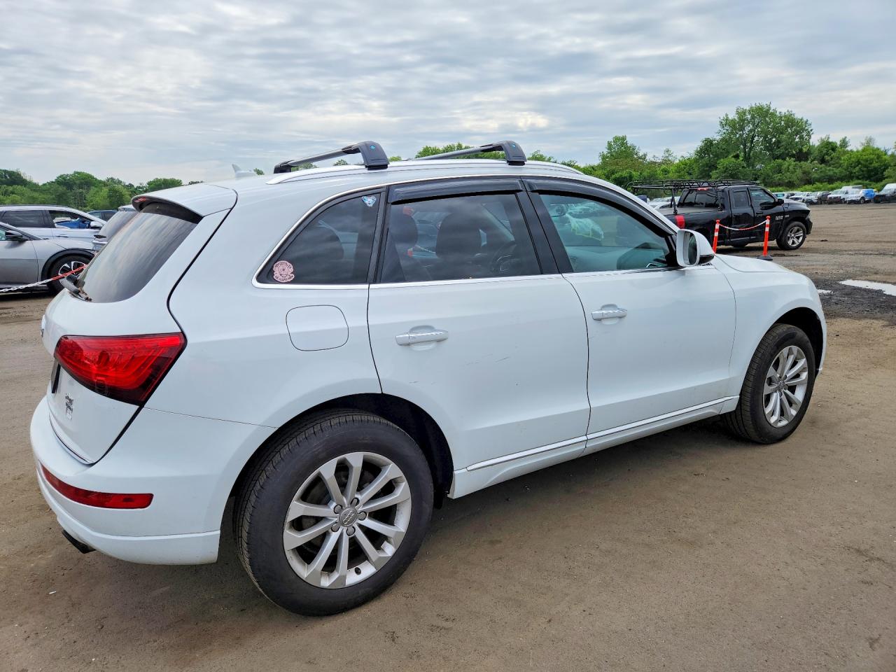 2015 Audi Q5 Premium White vin: WA1CFAFP4FA100749