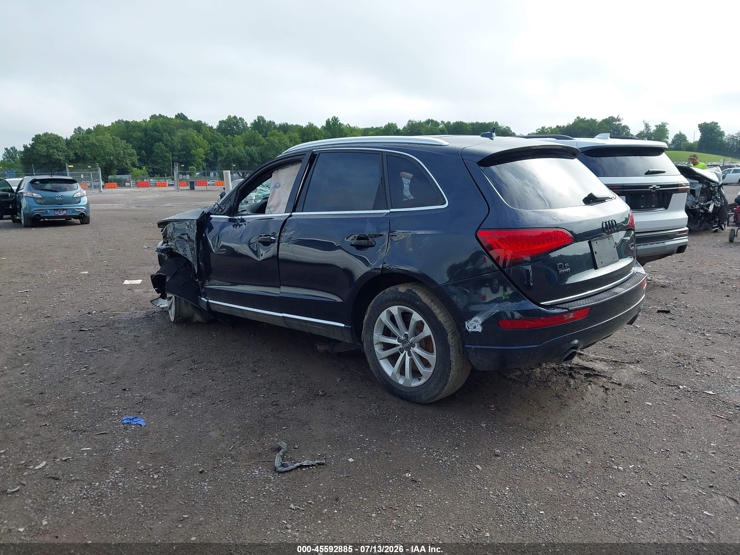 2015 Audi Q5 2.0t Premium Blue vin: WA1CFAFP4FA138966