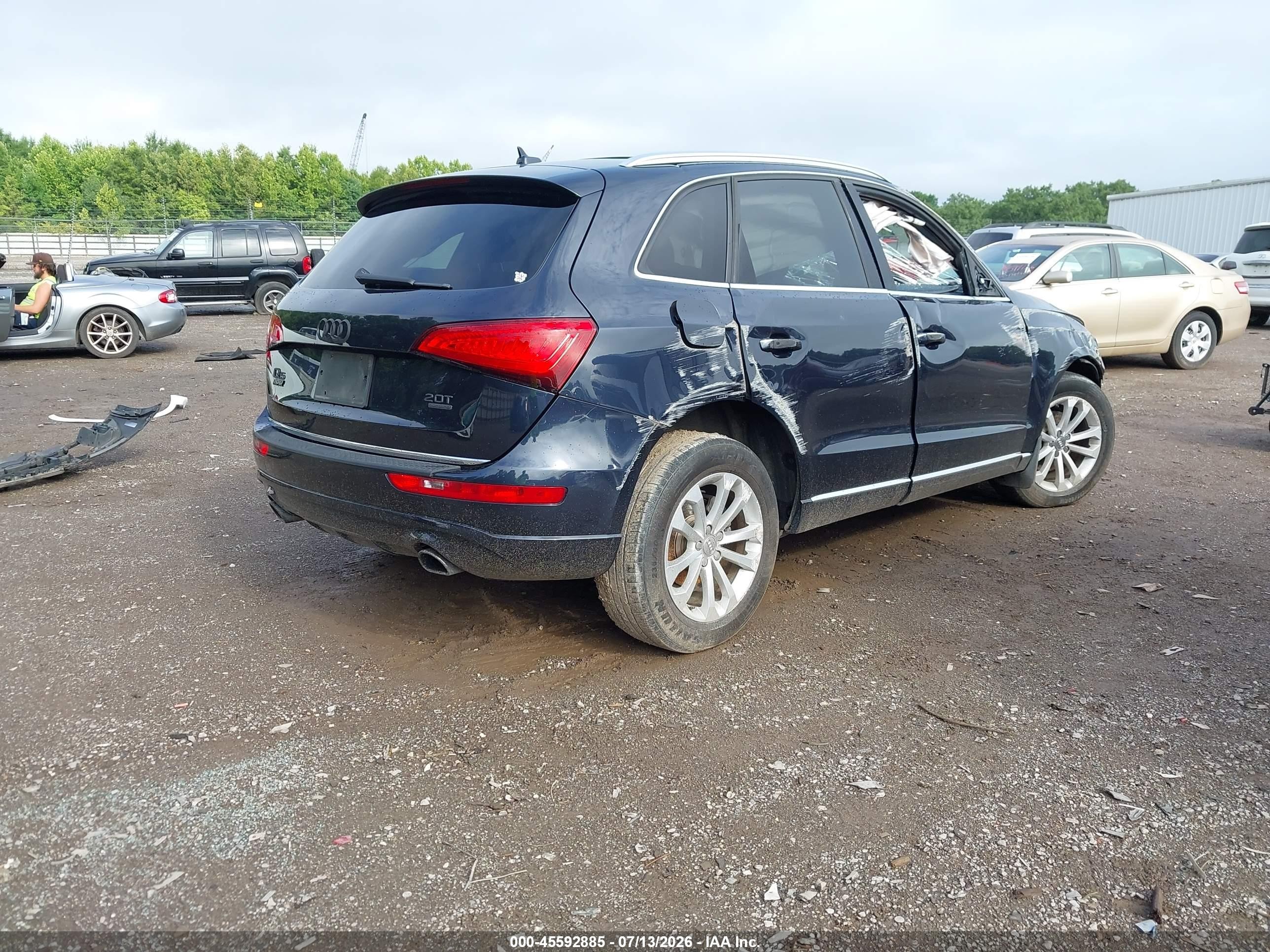 2015 Audi Q5 2.0t Premium Blue vin: WA1CFAFP4FA138966