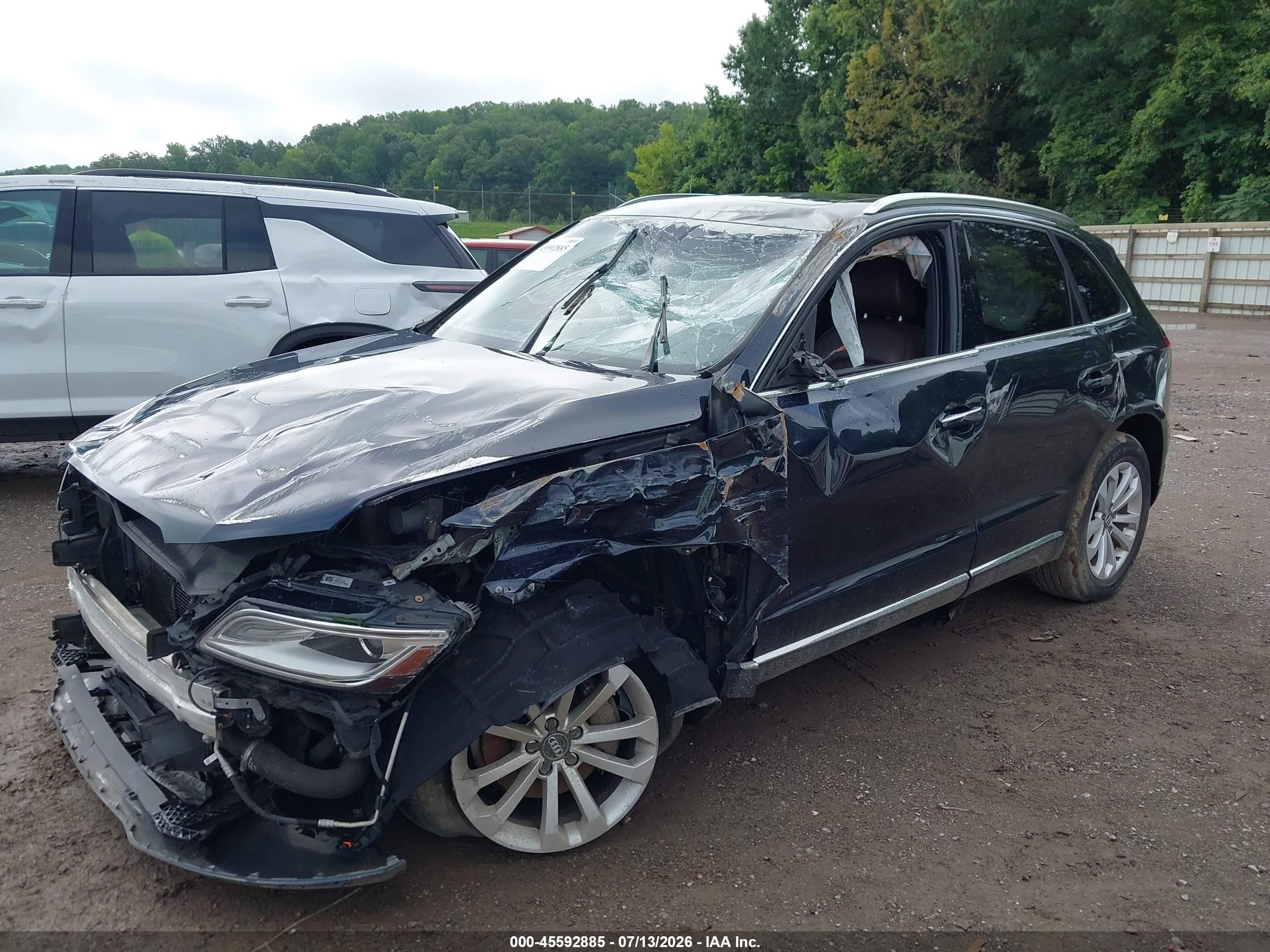 2015 Audi Q5 2.0t Premium Blue vin: WA1CFAFP4FA138966