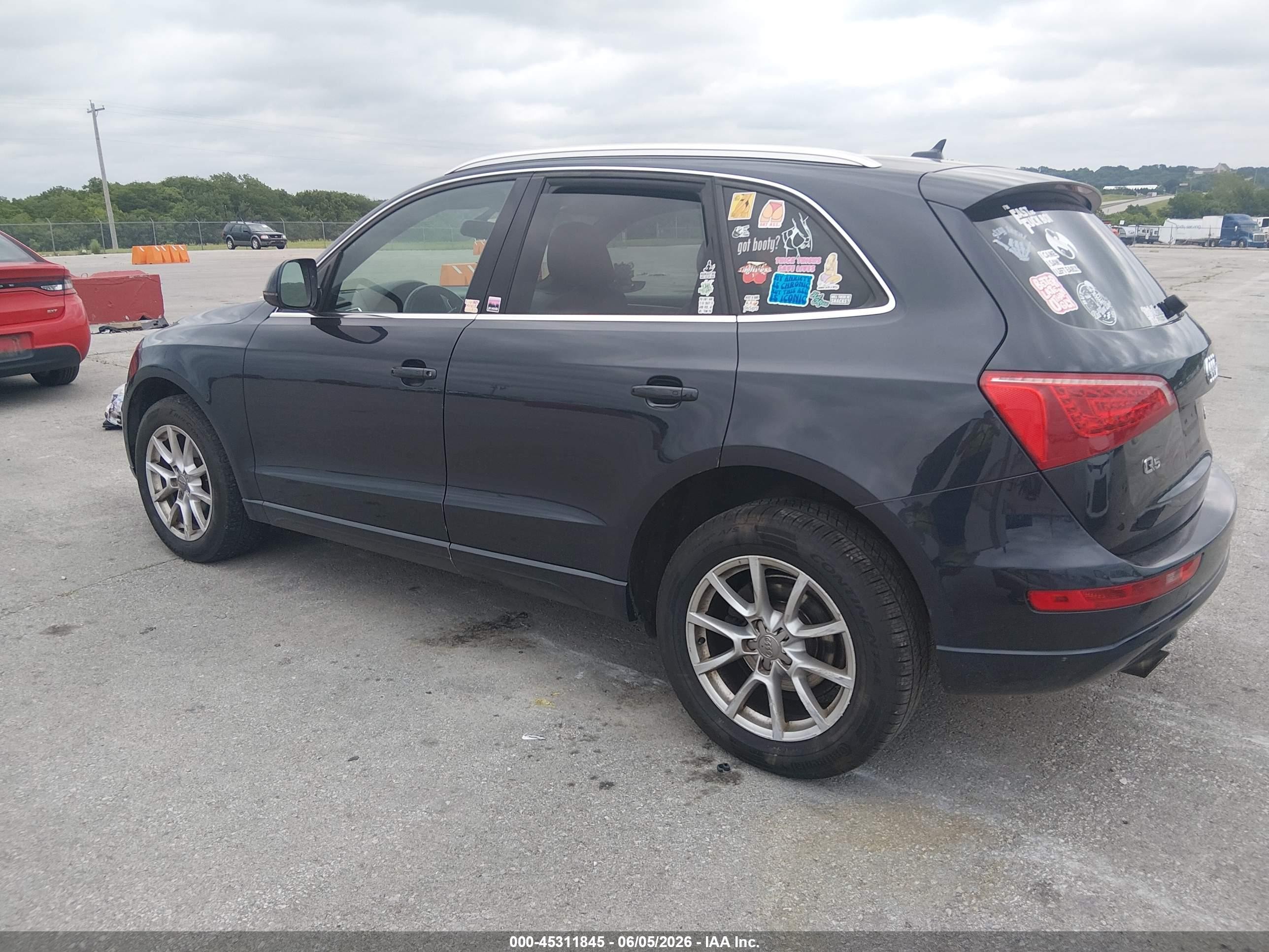 2012 Audi Q5 2.0t Premium Navy vin: WA1CFAFP5CA014524
