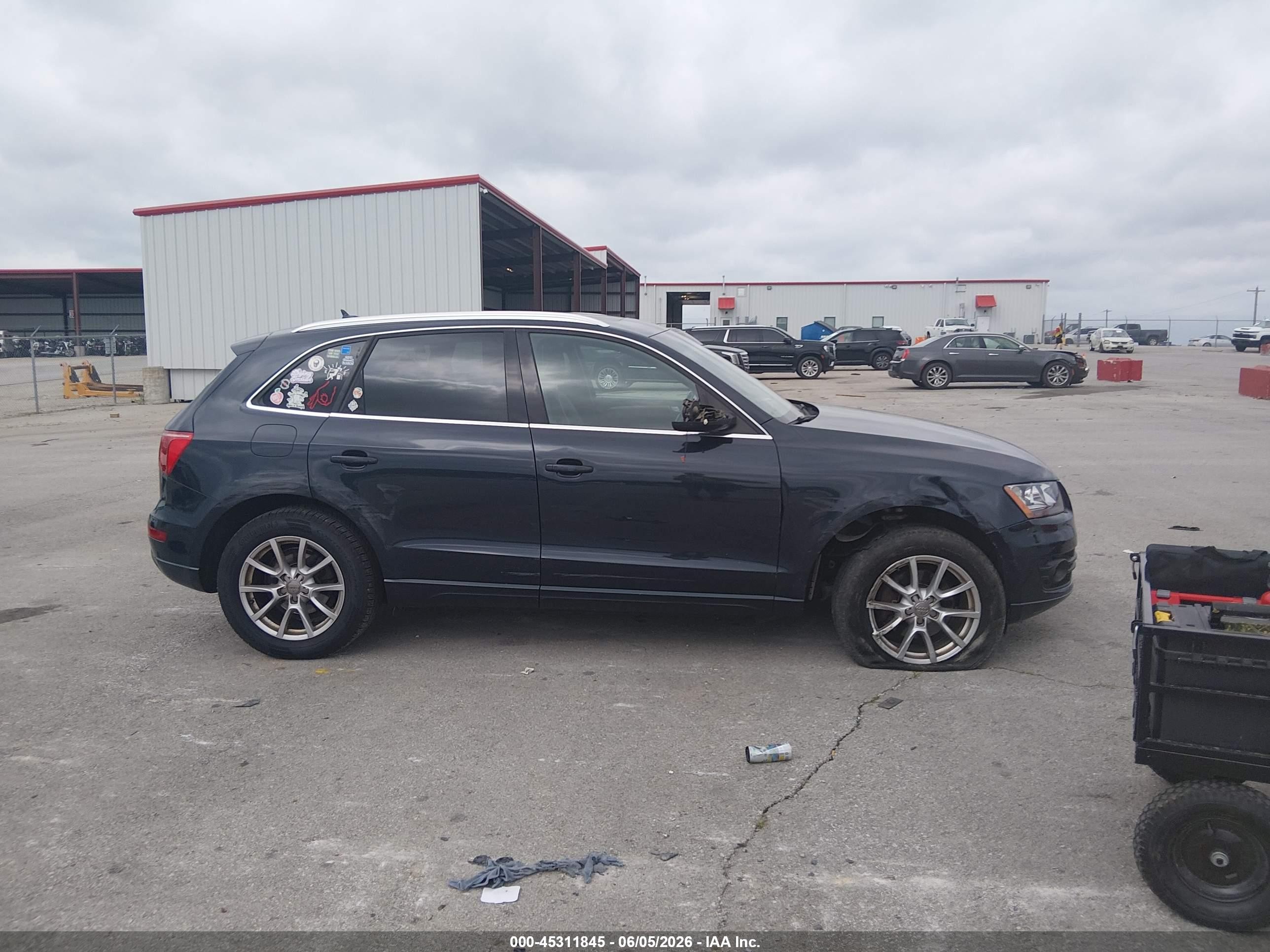 2012 Audi Q5 2.0t Premium Navy vin: WA1CFAFP5CA014524