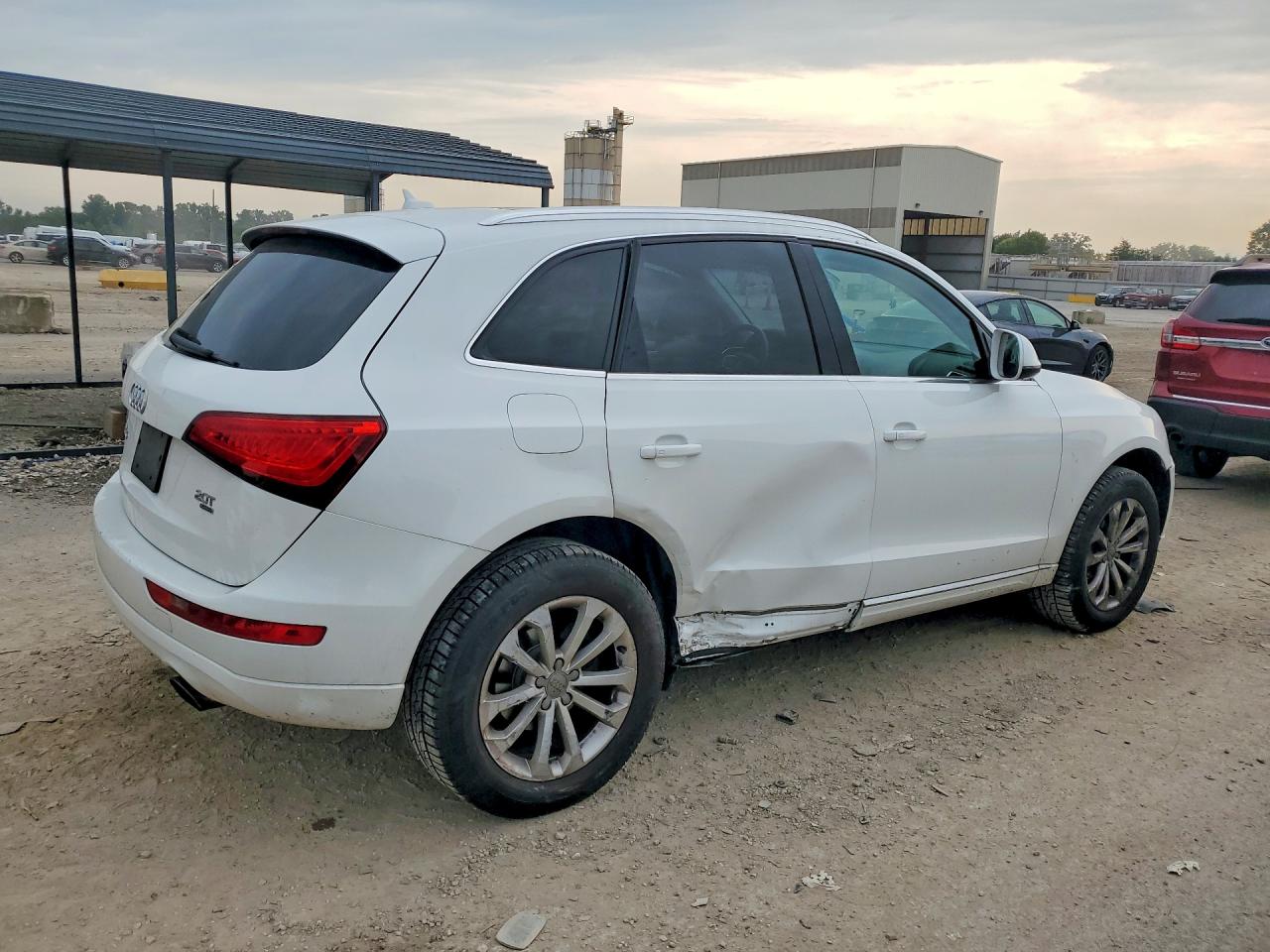 2013 Audi Q5 Premium White vin: WA1CFAFP5DA085353