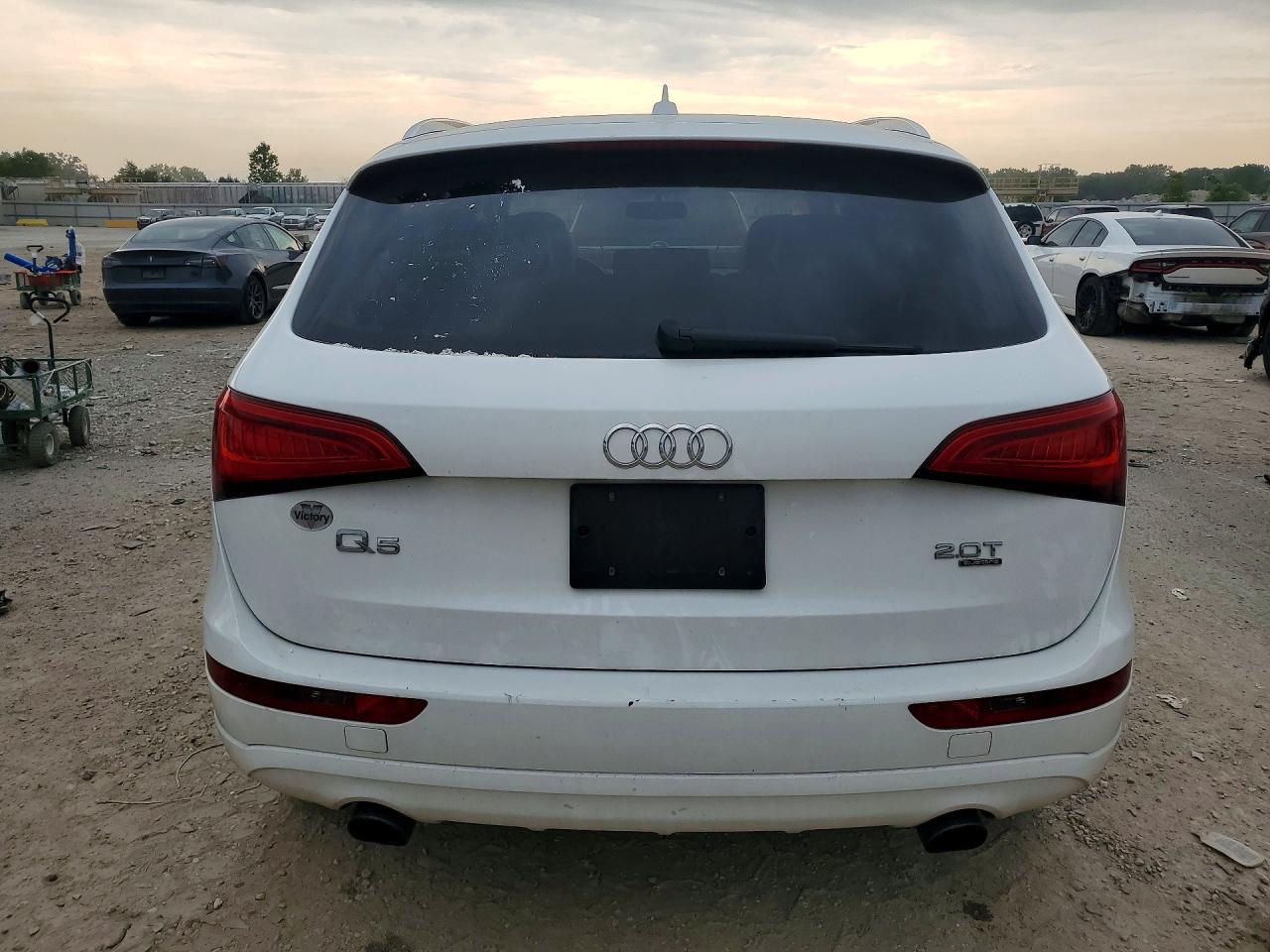 2013 Audi Q5 Premium White vin: WA1CFAFP5DA085353