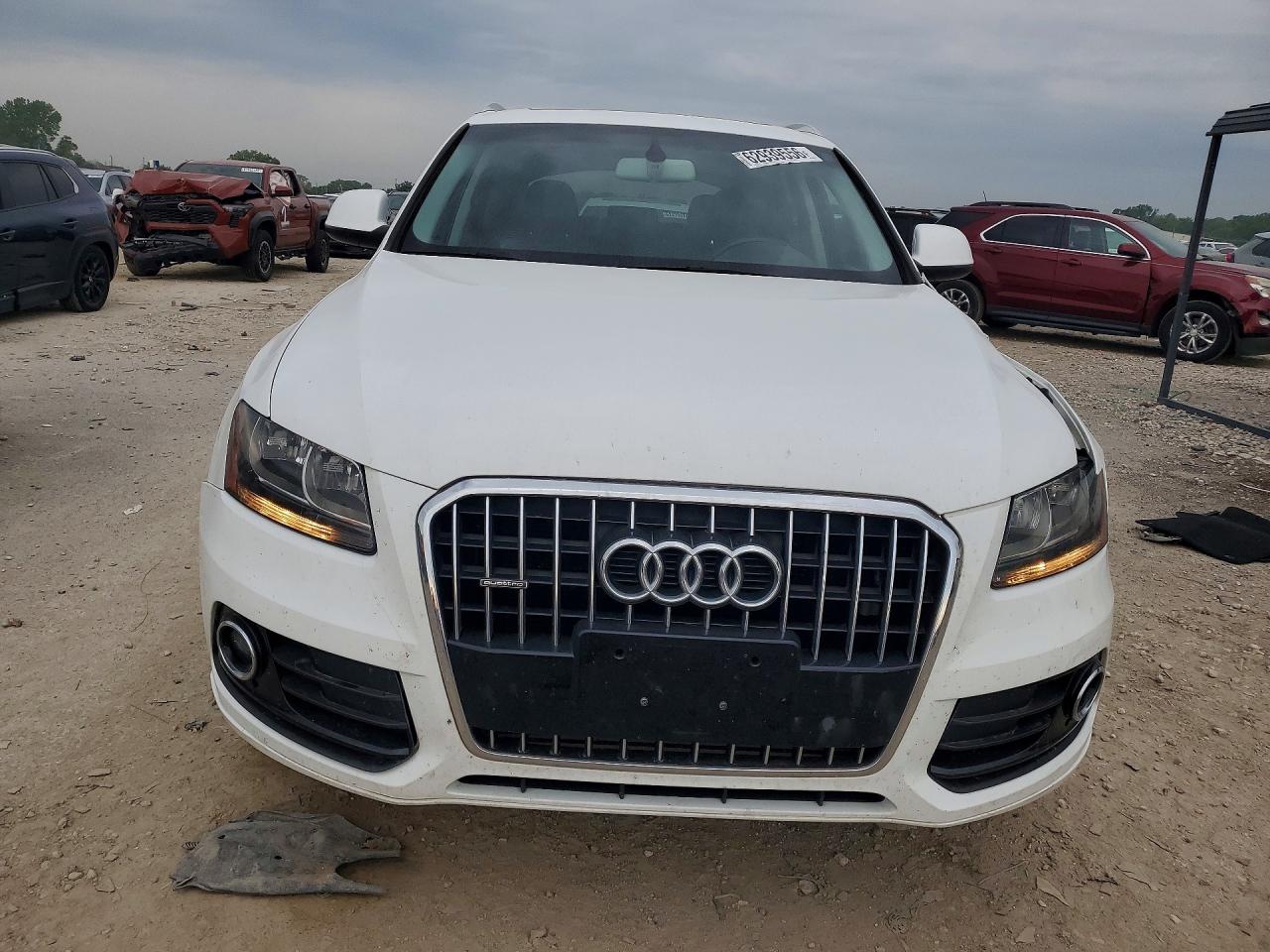 2013 Audi Q5 Premium White vin: WA1CFAFP5DA085353