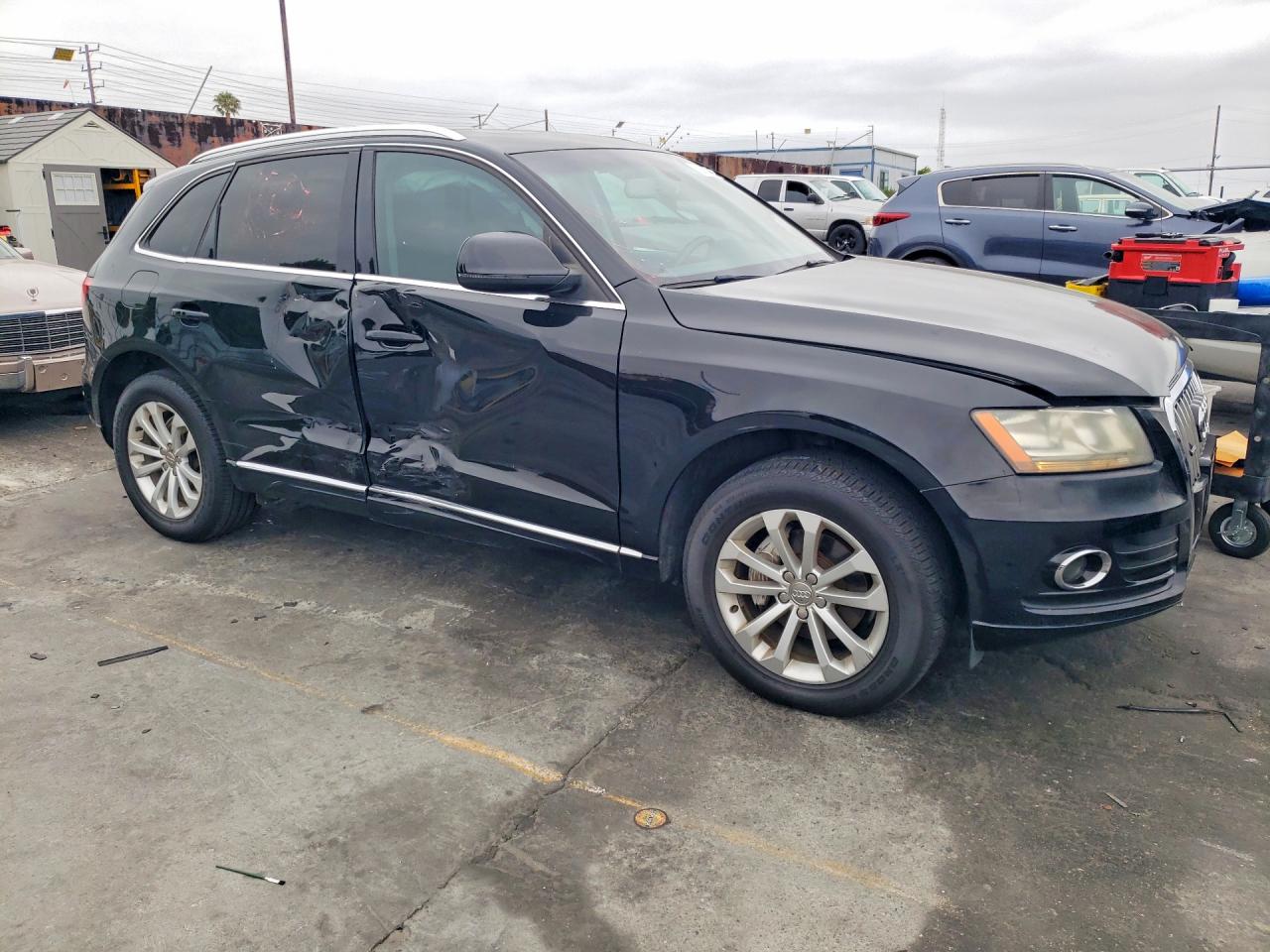 2014 Audi Q5 Premium Black vin: WA1CFAFP5EA006197