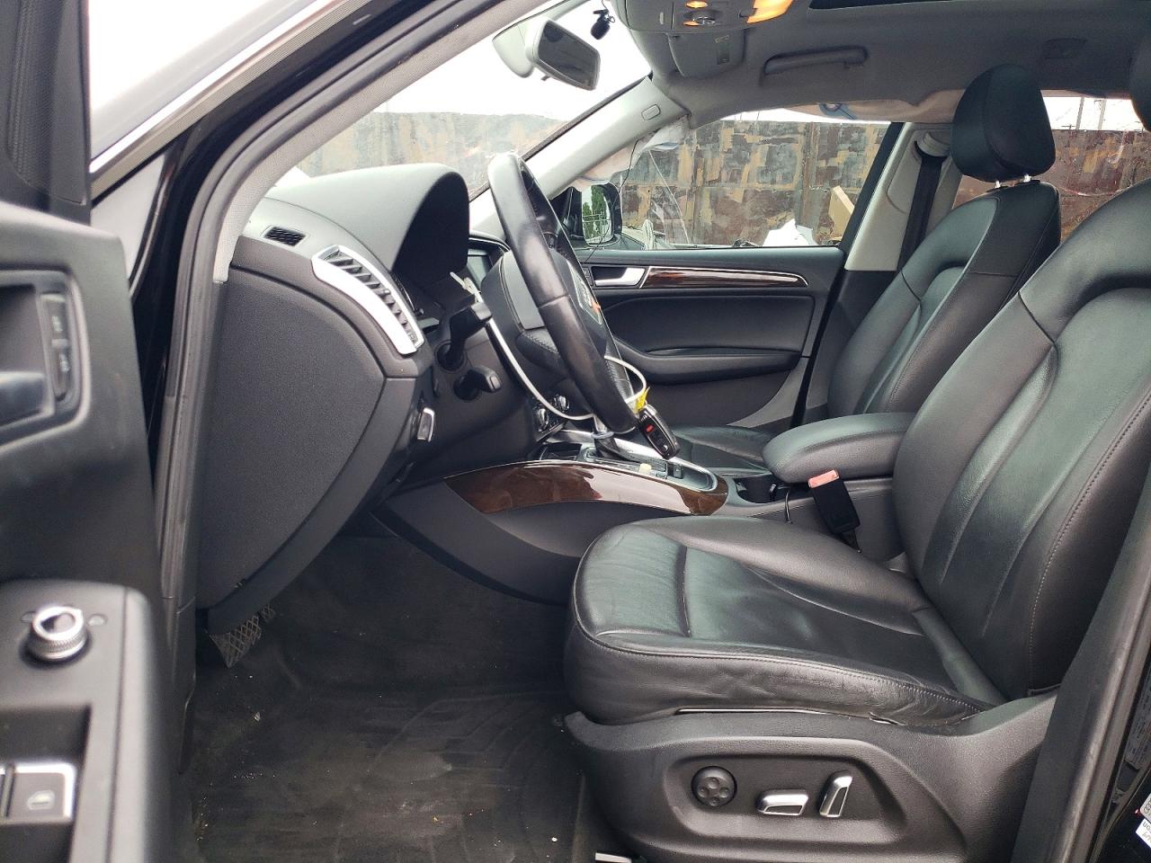 2014 Audi Q5 Premium Black vin: WA1CFAFP5EA006197