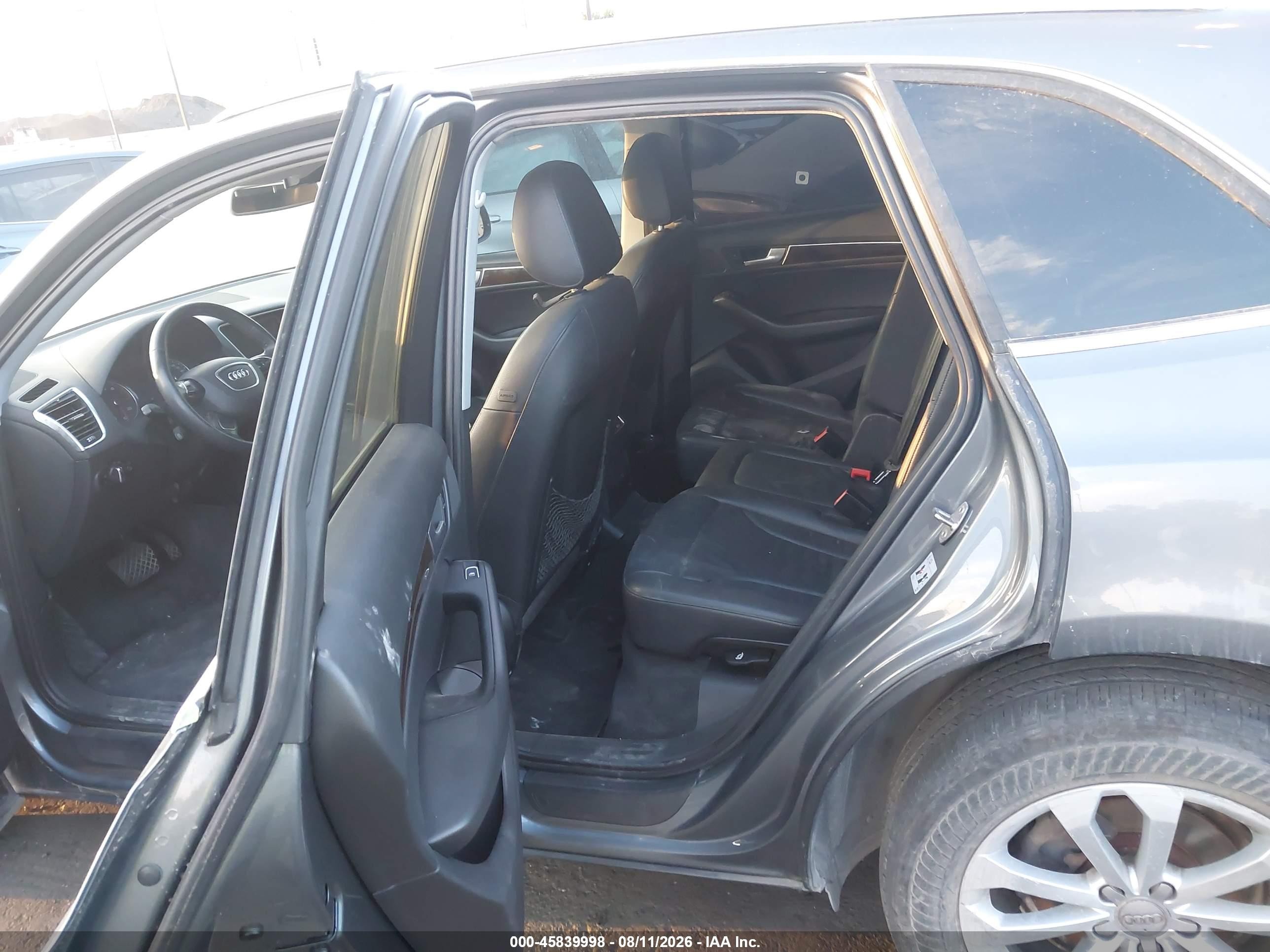 2014 Audi Q5 2.0t Premium Gray vin: WA1CFAFP5EA012131