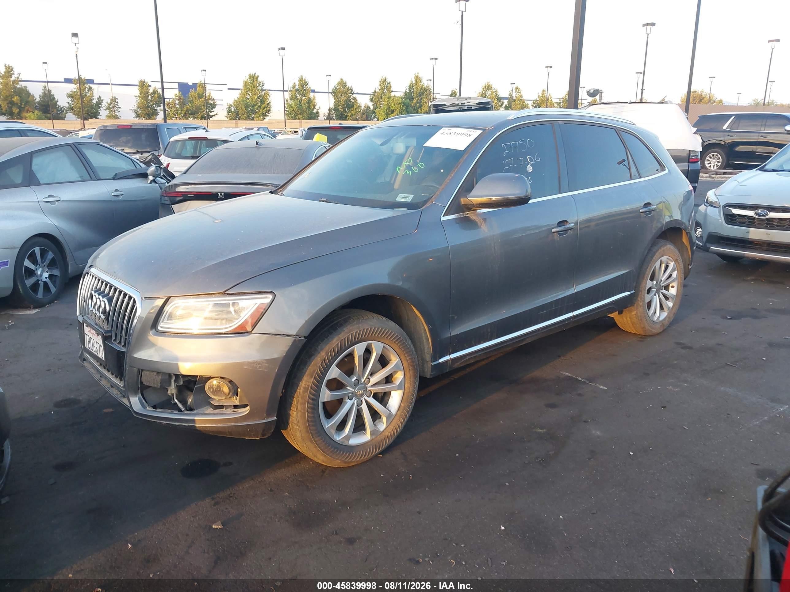 2014 Audi Q5 2.0t Premium Gray vin: WA1CFAFP5EA012131