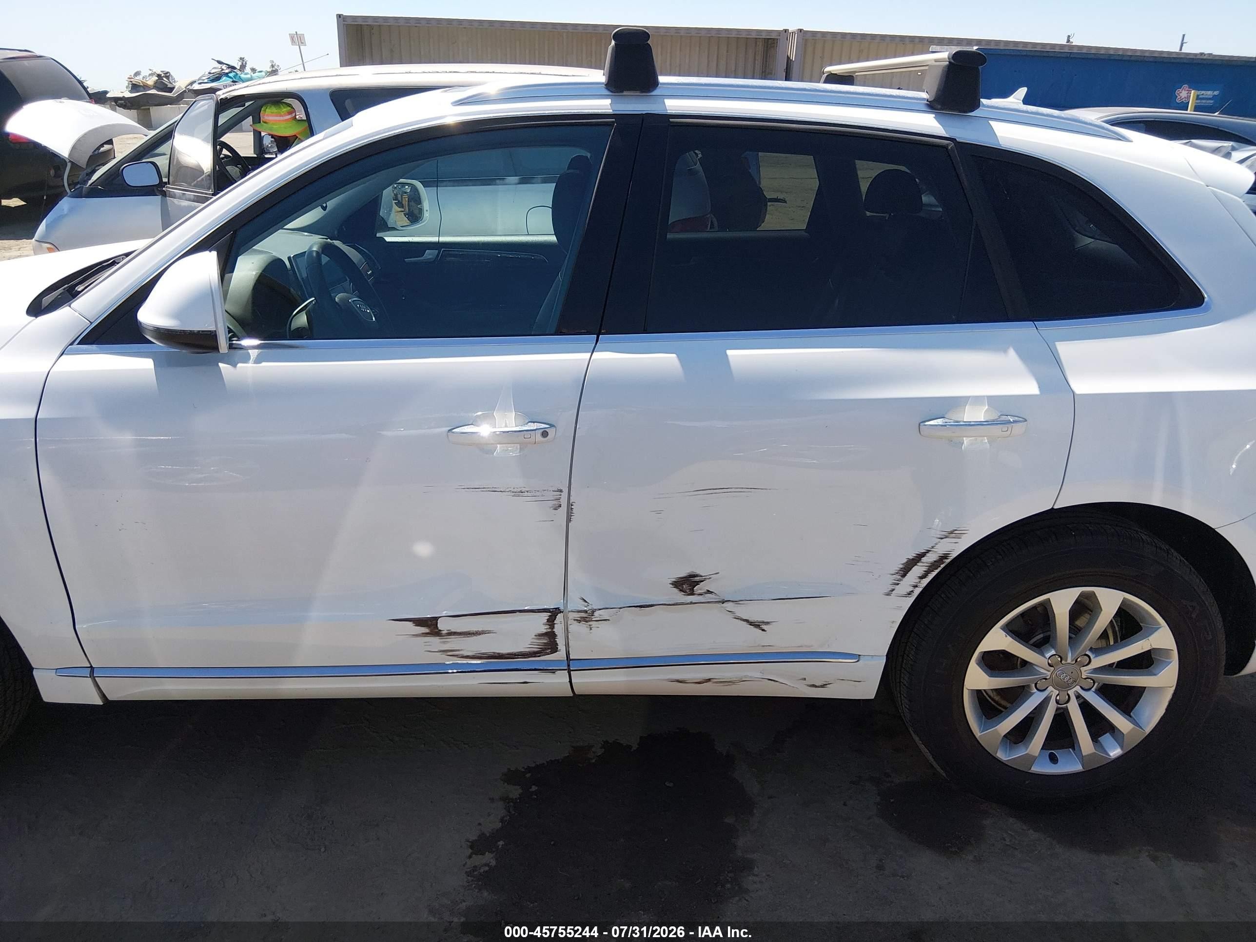 2015 Audi Q5 2.0t Premium White vin: WA1CFAFP5FA041985