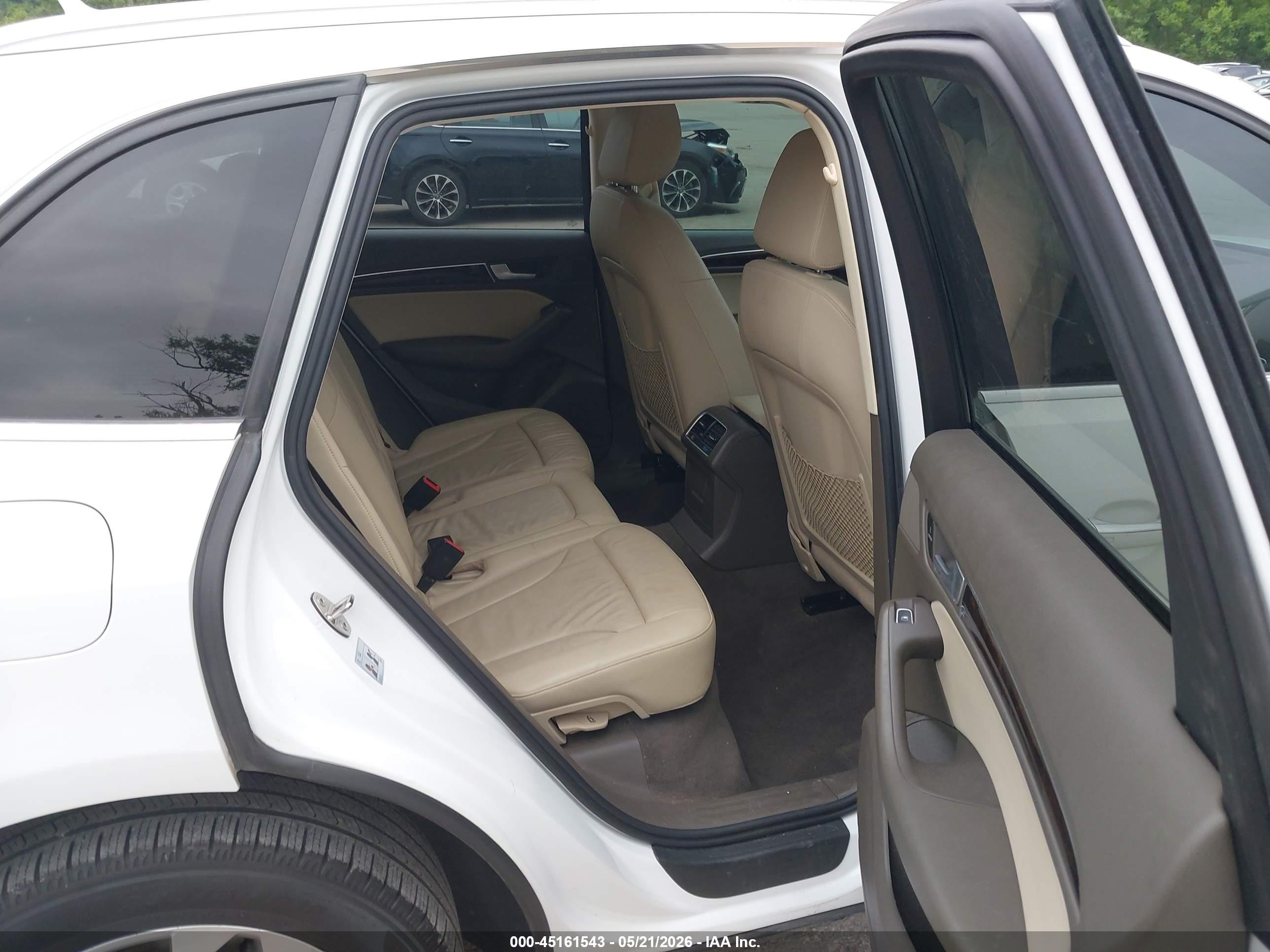 2015 Audi Q5 2.0t Premium White vin: WA1CFAFP5FA068734