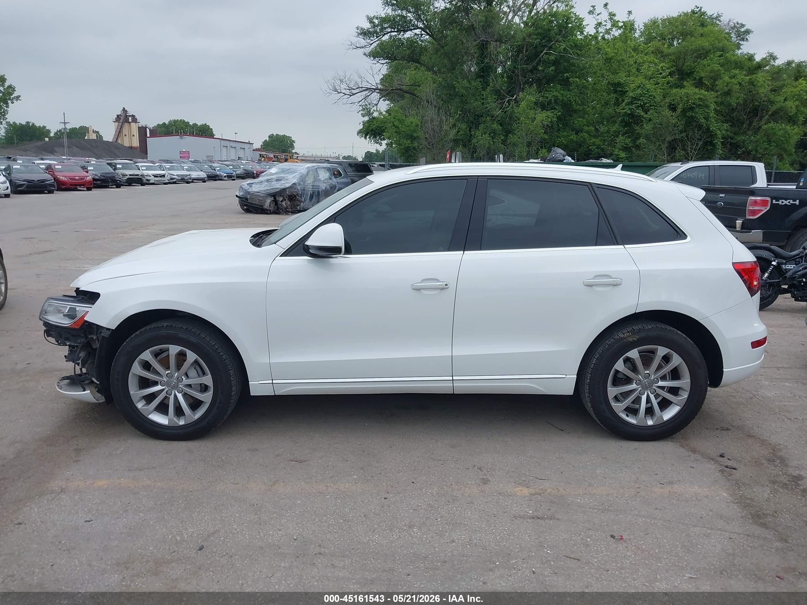 2015 Audi Q5 2.0t Premium White vin: WA1CFAFP5FA068734