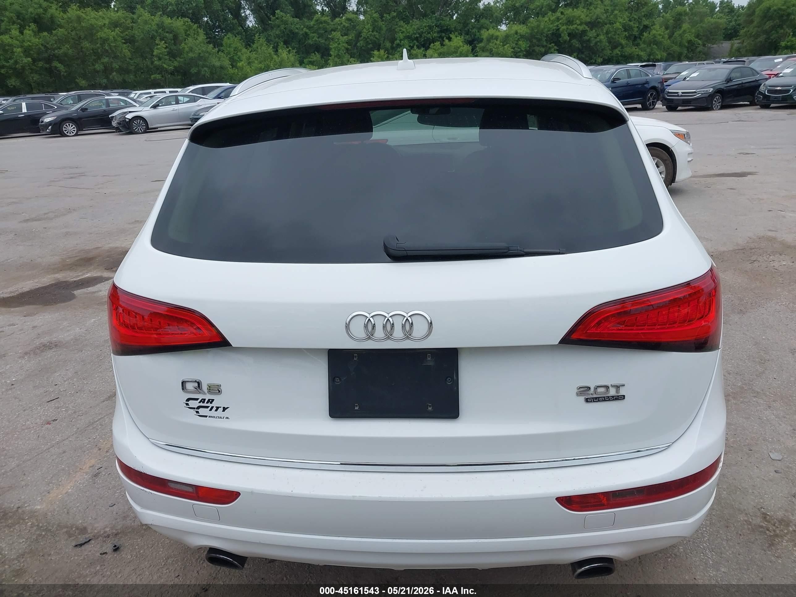 2015 Audi Q5 2.0t Premium White vin: WA1CFAFP5FA068734