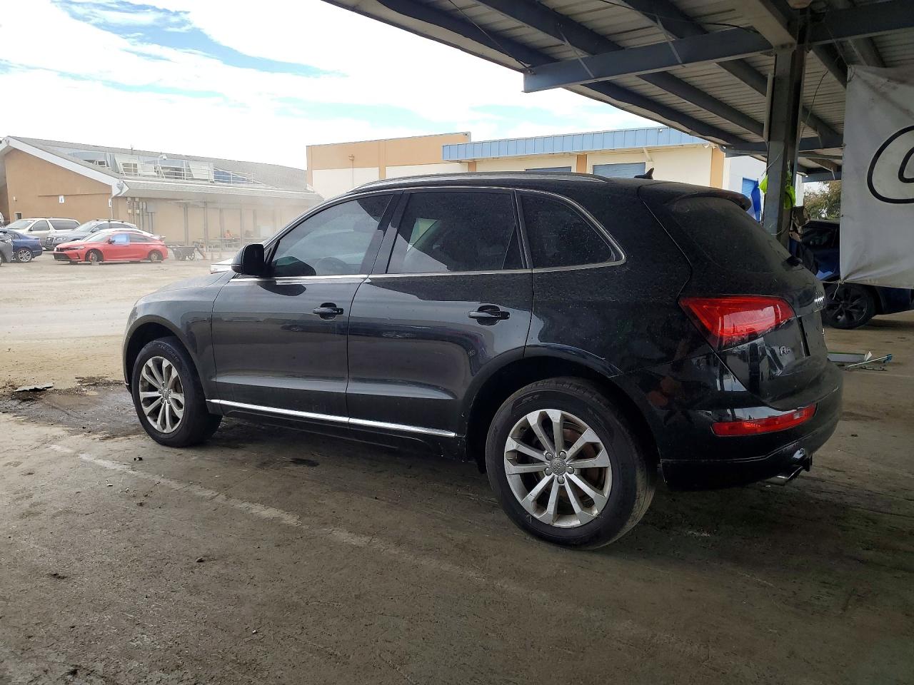 2013 Audi Q5 Premium Black vin: WA1CFAFP6DA009222