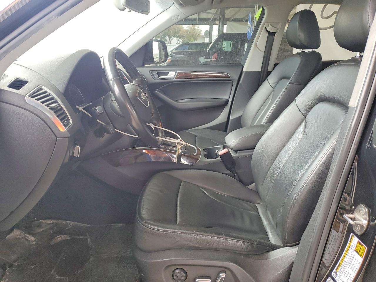 2013 Audi Q5 Premium Black vin: WA1CFAFP6DA009222