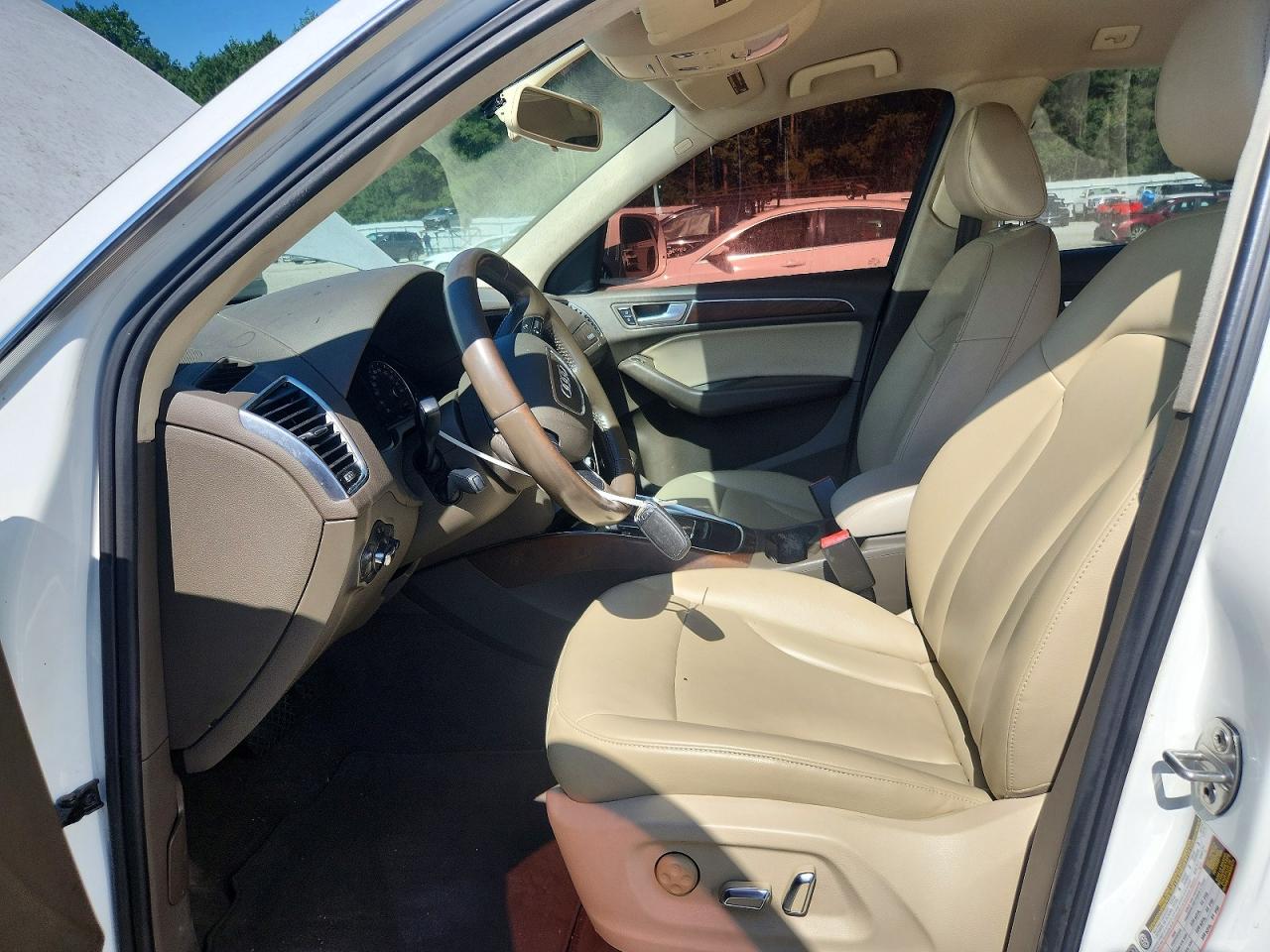 2013 Audi Q5 Premium White vin: WA1CFAFP6DA018938