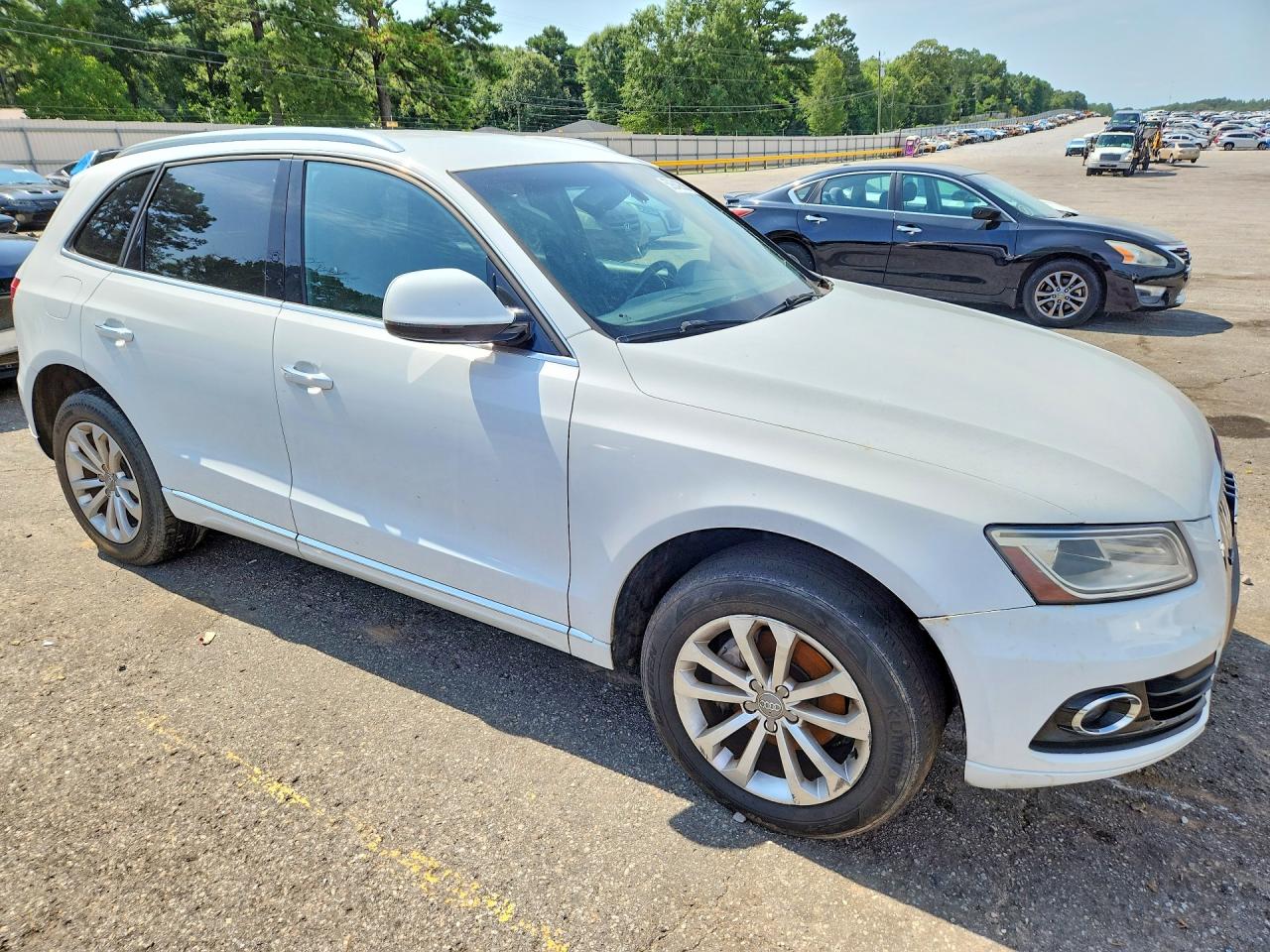 2015 Audi Q5 Premium White vin: WA1CFAFP6FA065454