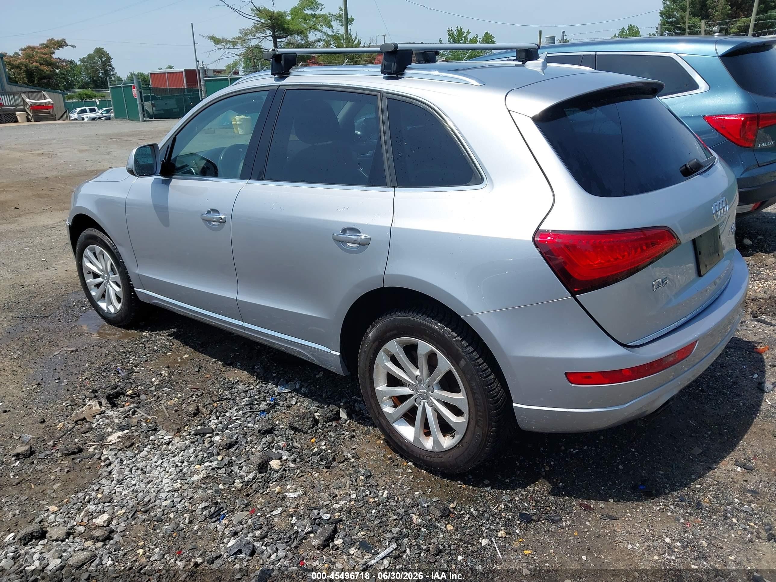 2015 Audi Q5 2.0t Premium Silver vin: WA1CFAFP6FA069407