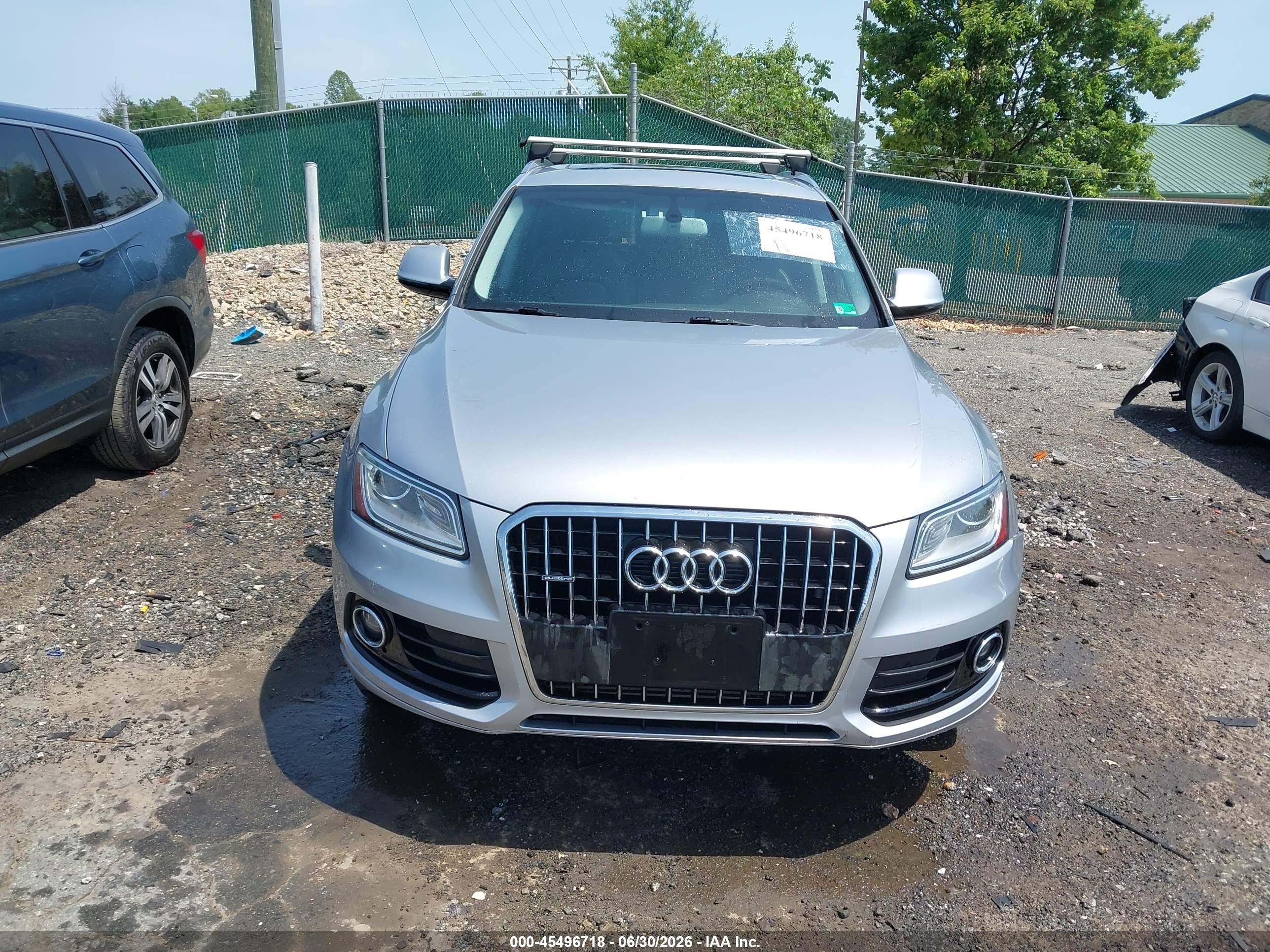 2015 Audi Q5 2.0t Premium Silver vin: WA1CFAFP6FA069407