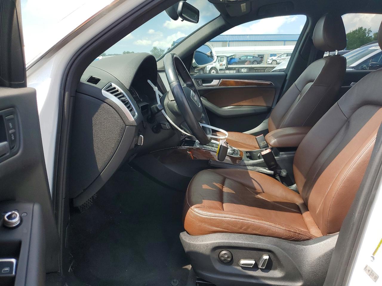 2015 Audi Q5 Premium White vin: WA1CFAFP6FA097627