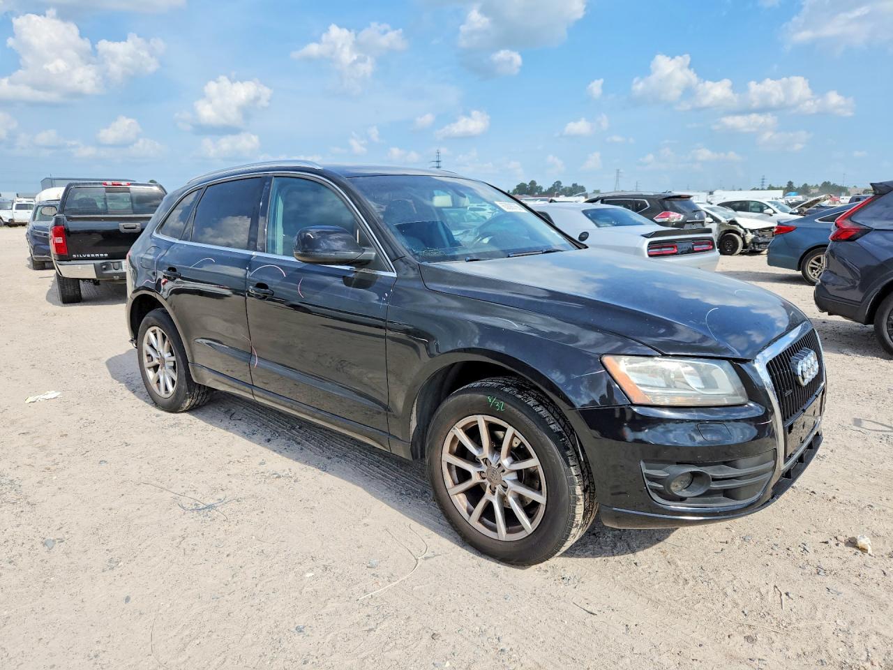 2011 Audi Q5 Premium Black vin: WA1CFAFP7BA008268