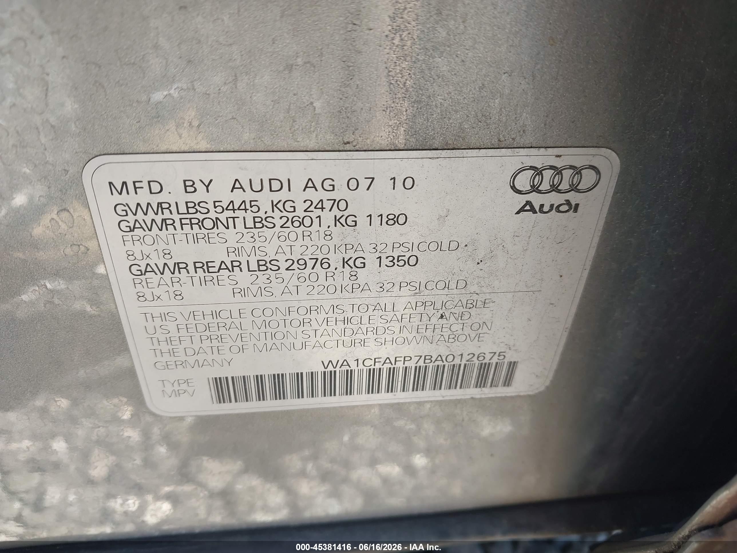 2011 Audi Q5 2.0t Premium Gray vin: WA1CFAFP7BA012675