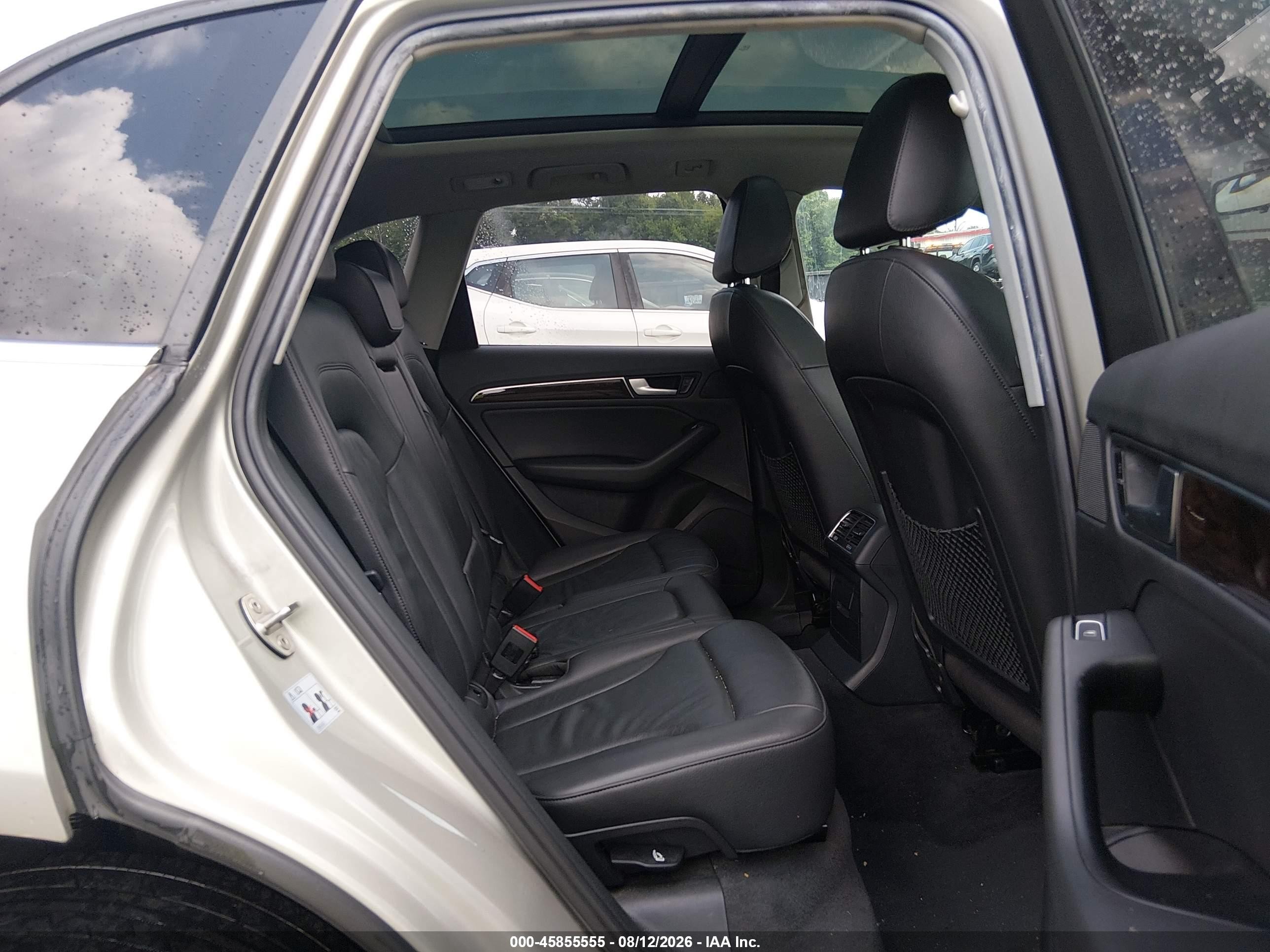 2014 Audi Q5 2.0t Premium Silver vin: WA1CFAFP7EA019078