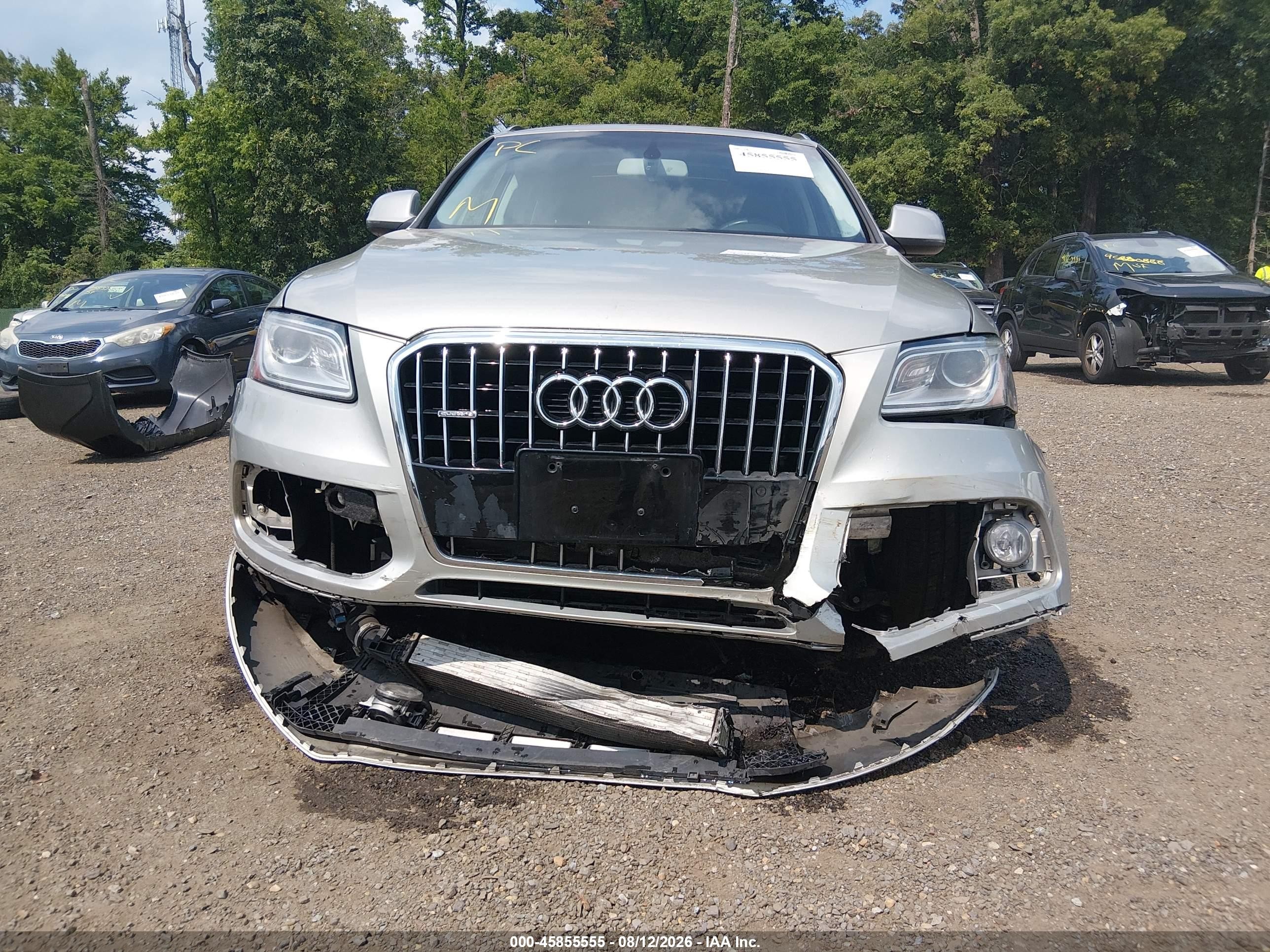 2014 Audi Q5 2.0t Premium Silver vin: WA1CFAFP7EA019078