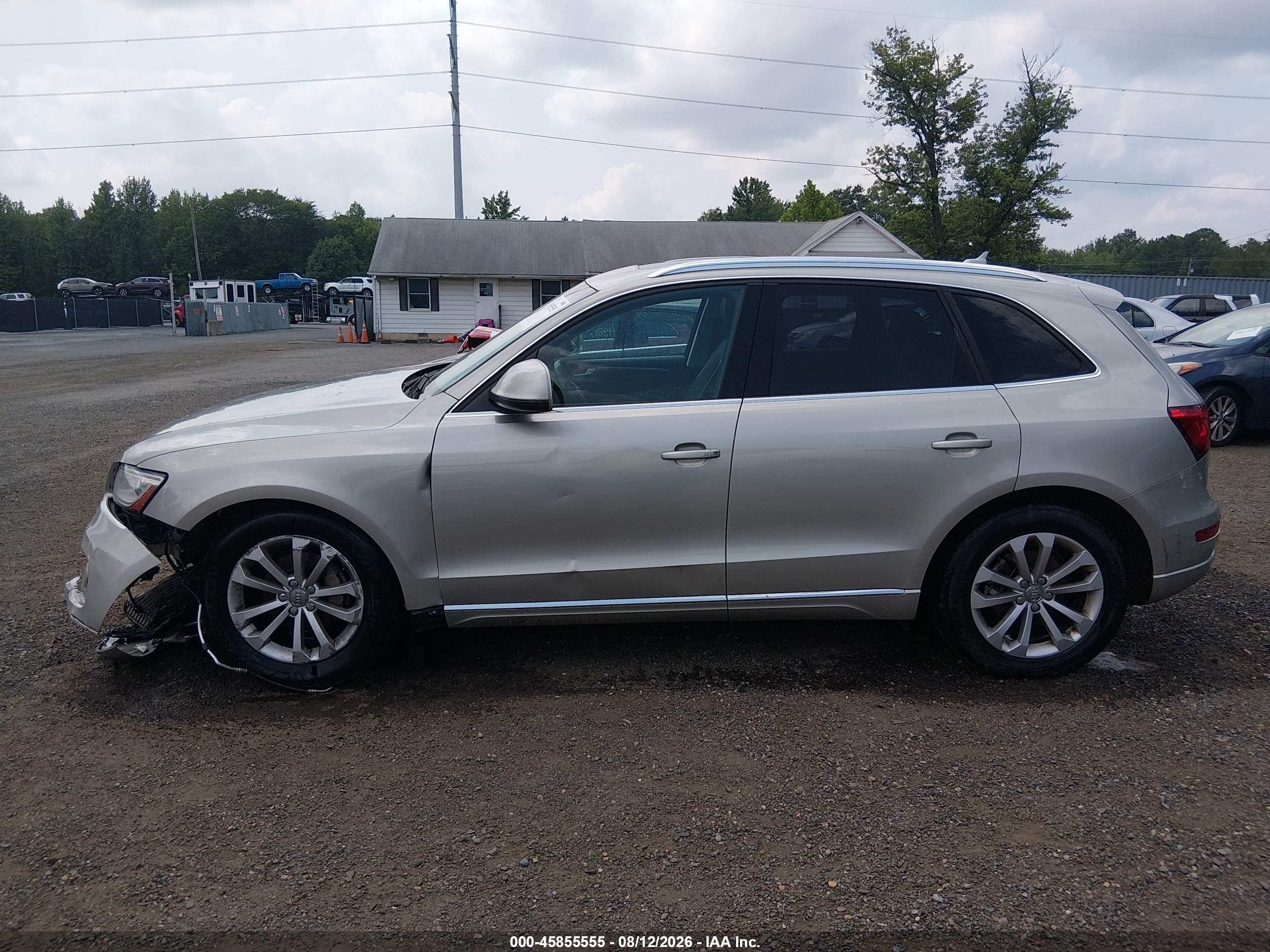 2014 Audi Q5 2.0t Premium Silver vin: WA1CFAFP7EA019078