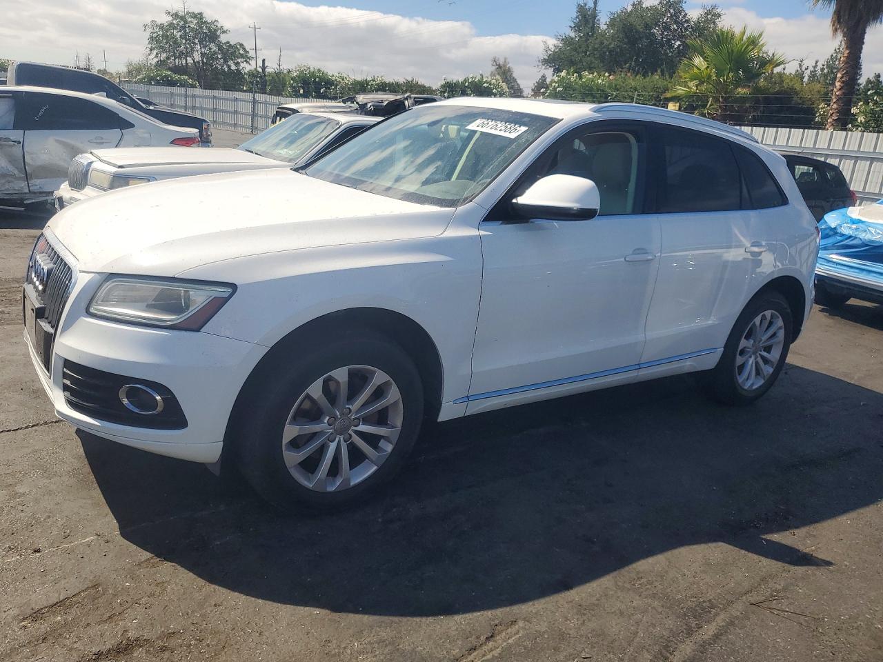 2014 Audi Q5 Premium White vin: WA1CFAFP7EA032929
