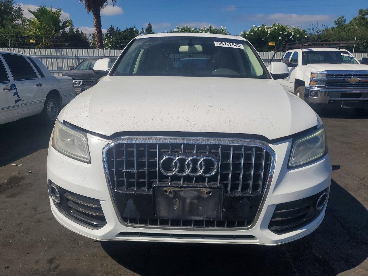 2014 Audi Q5 Premium White vin: WA1CFAFP7EA032929
