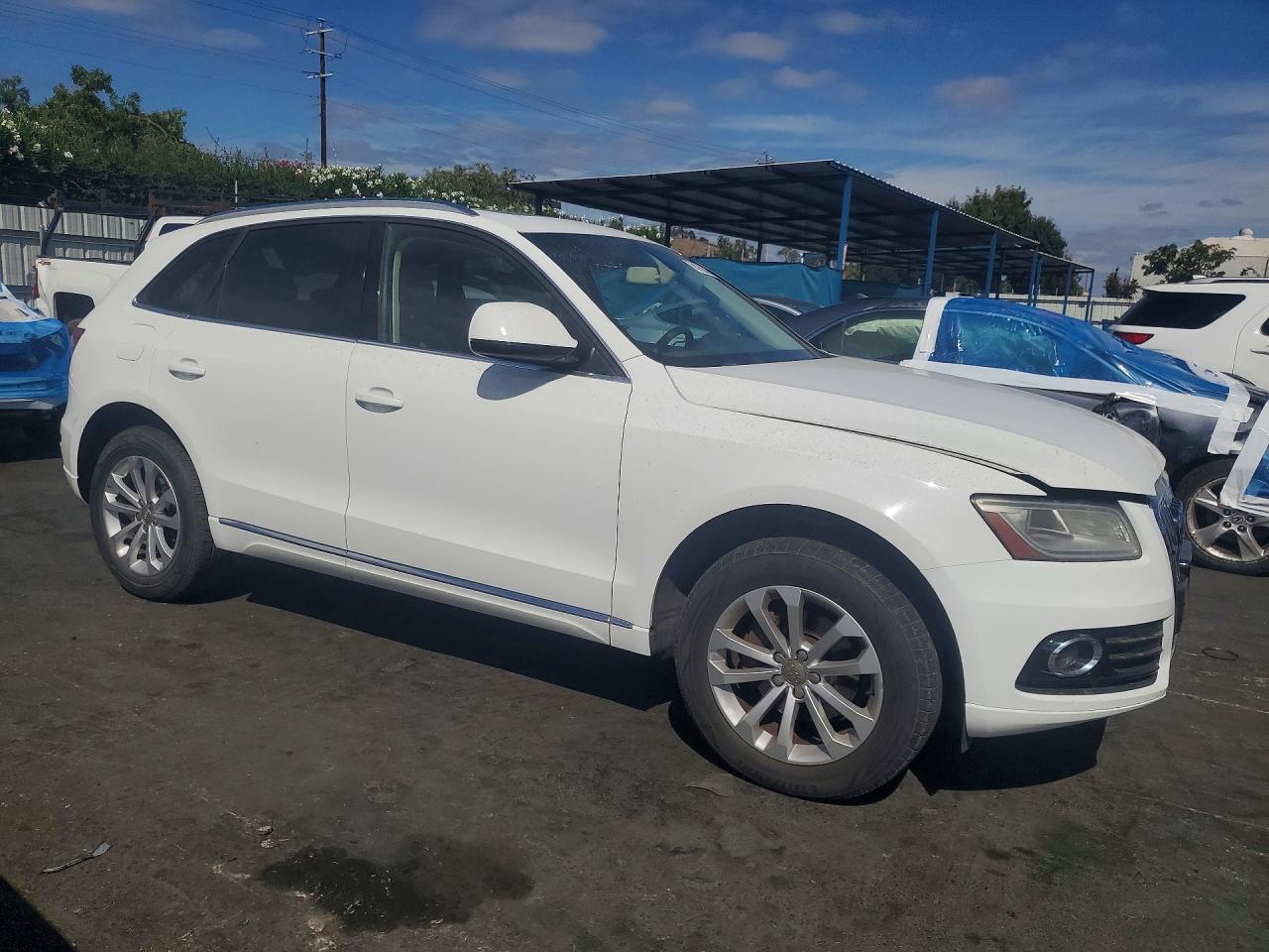 2014 Audi Q5 Premium White vin: WA1CFAFP7EA032929