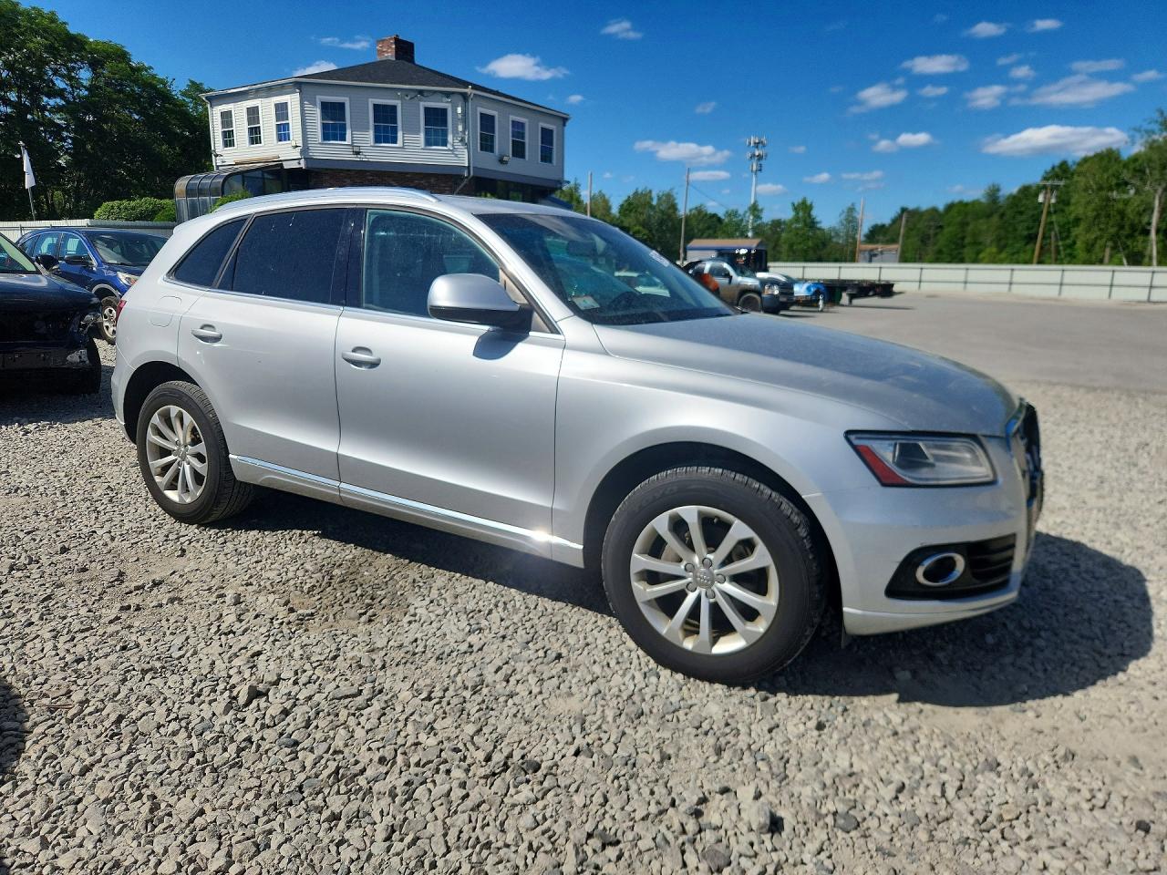2014 Audi Q5 Premium Silver vin: WA1CFAFP7EA129242