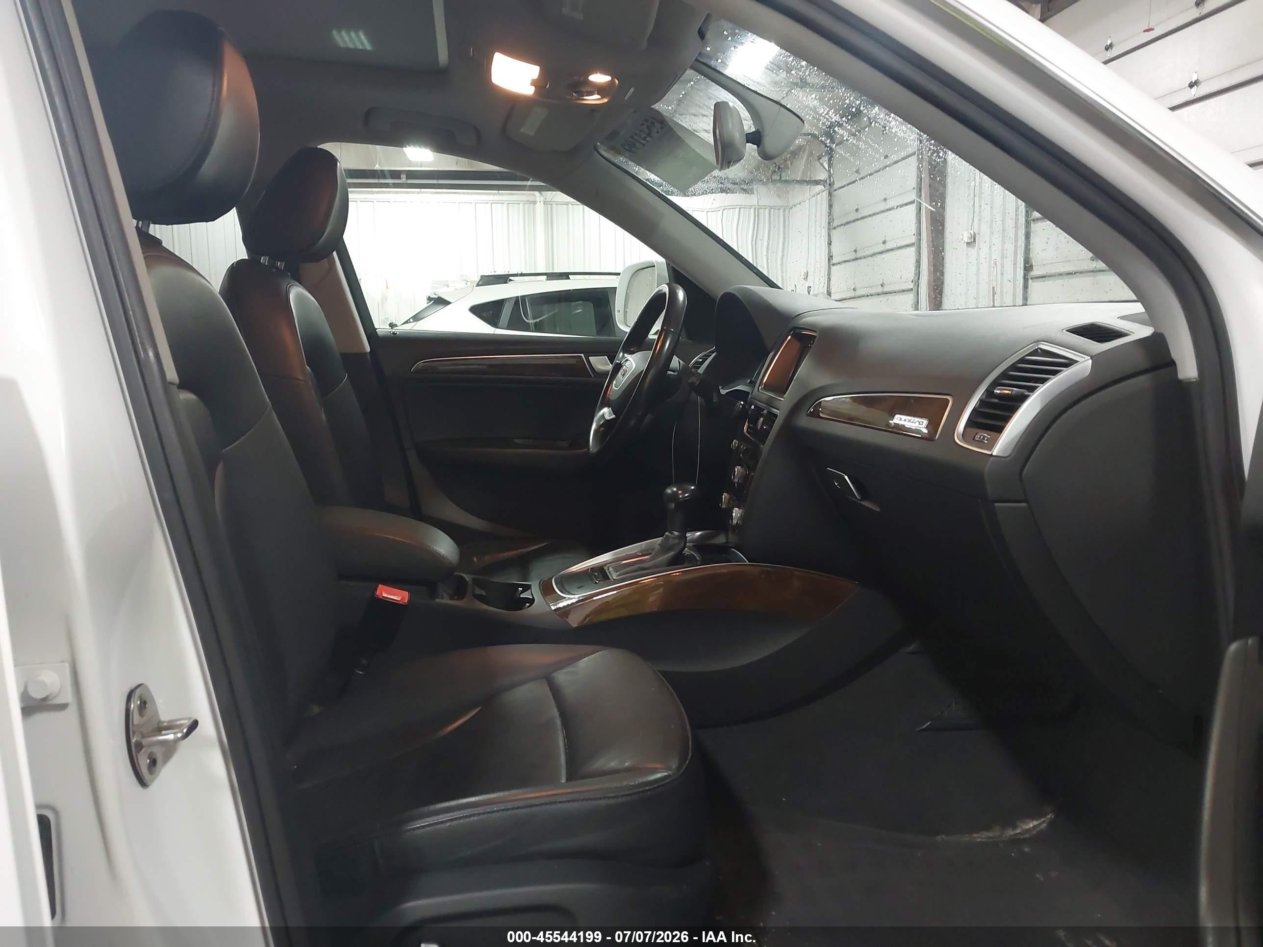 2015 Audi Q5 2.0t Premium White vin: WA1CFAFP7FA099998