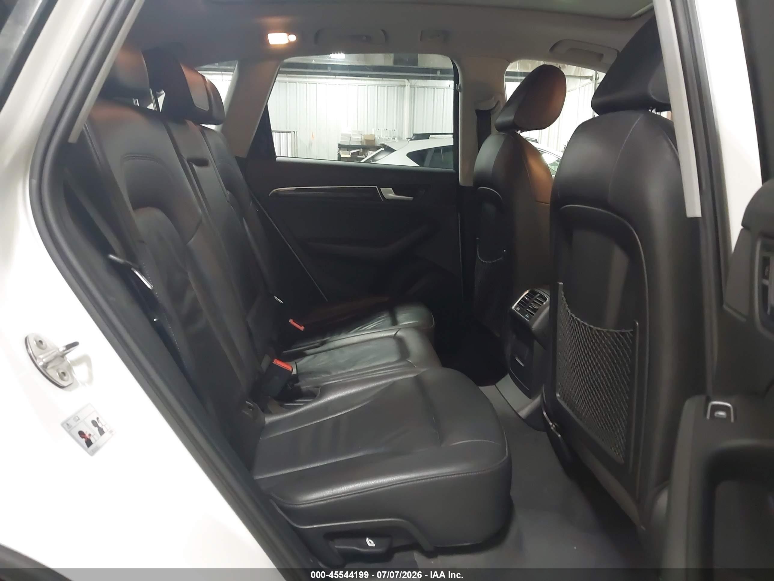 2015 Audi Q5 2.0t Premium White vin: WA1CFAFP7FA099998