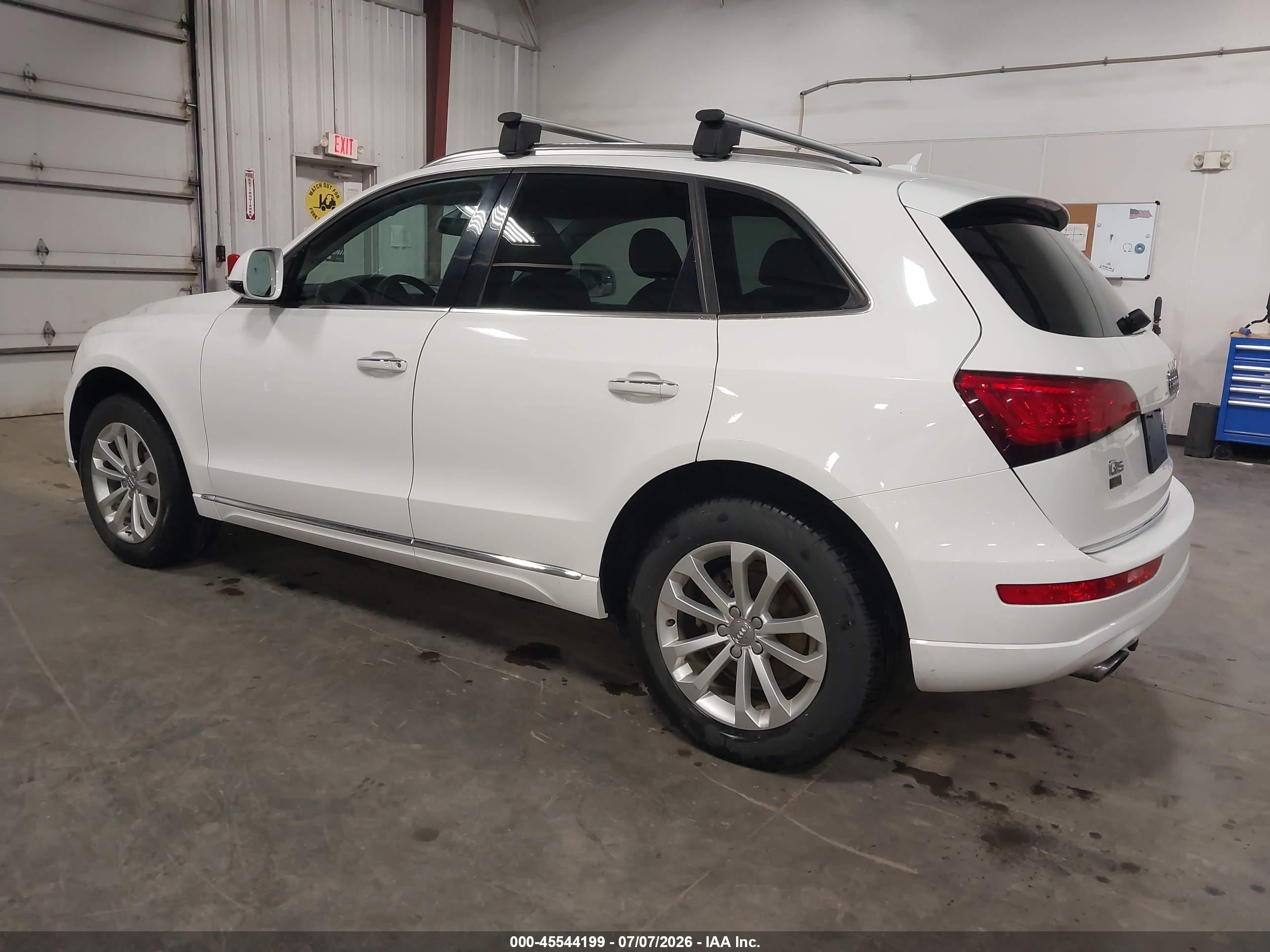 2015 Audi Q5 2.0t Premium White vin: WA1CFAFP7FA099998
