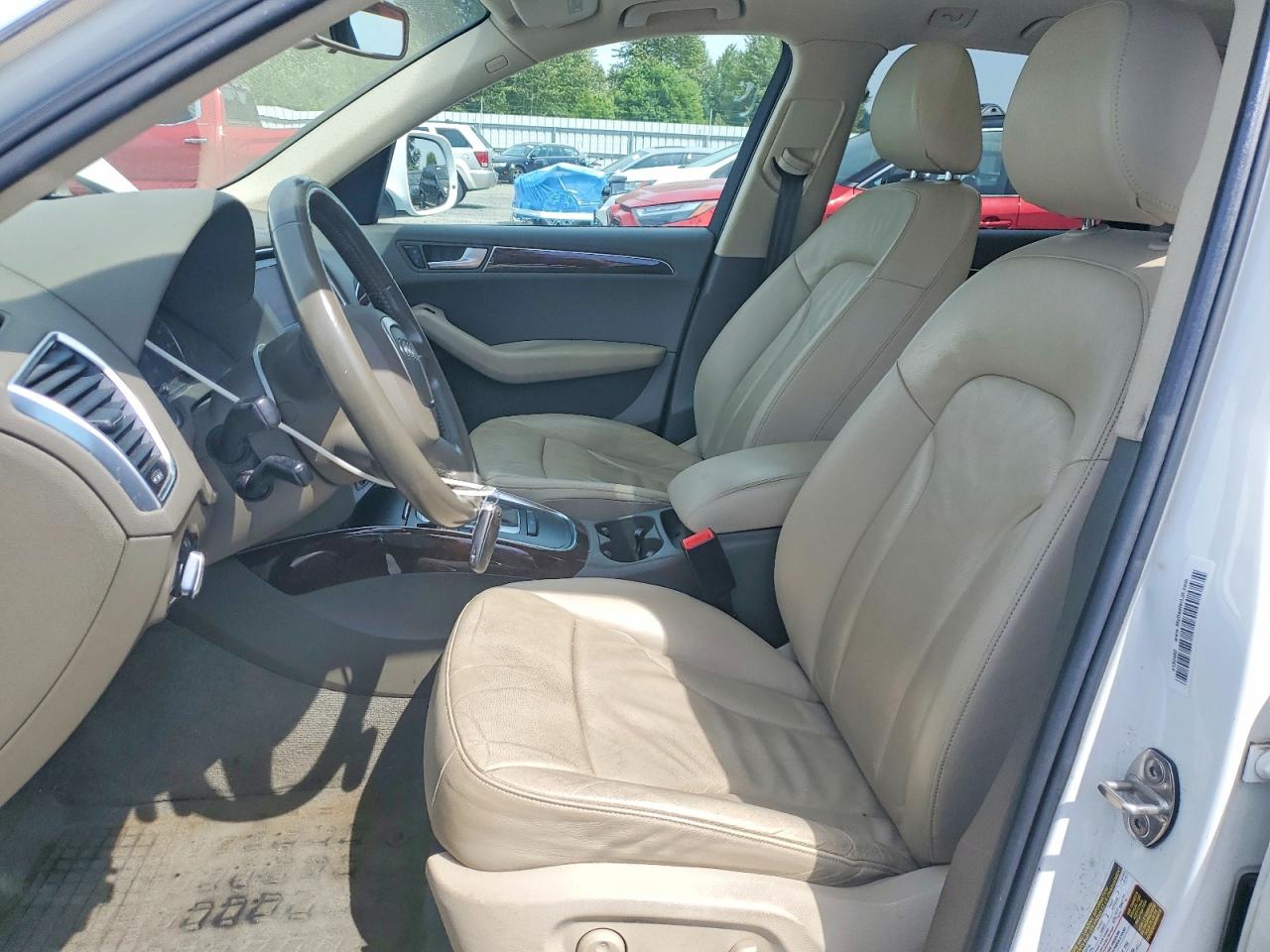 2011 Audi Q5 Premium White vin: WA1CFAFP8BA089703