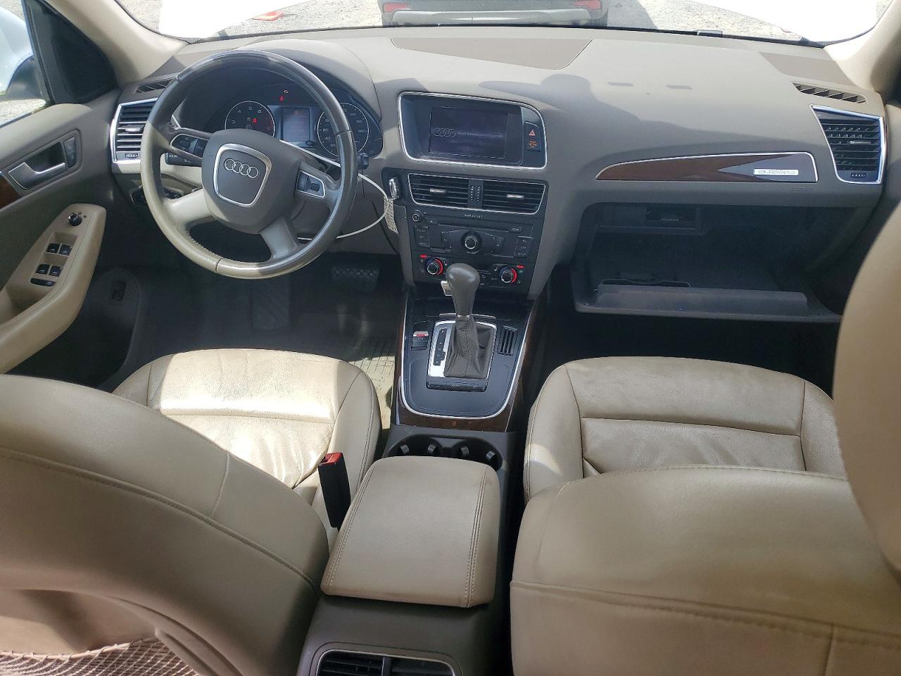 2011 Audi Q5 Premium White vin: WA1CFAFP8BA089703