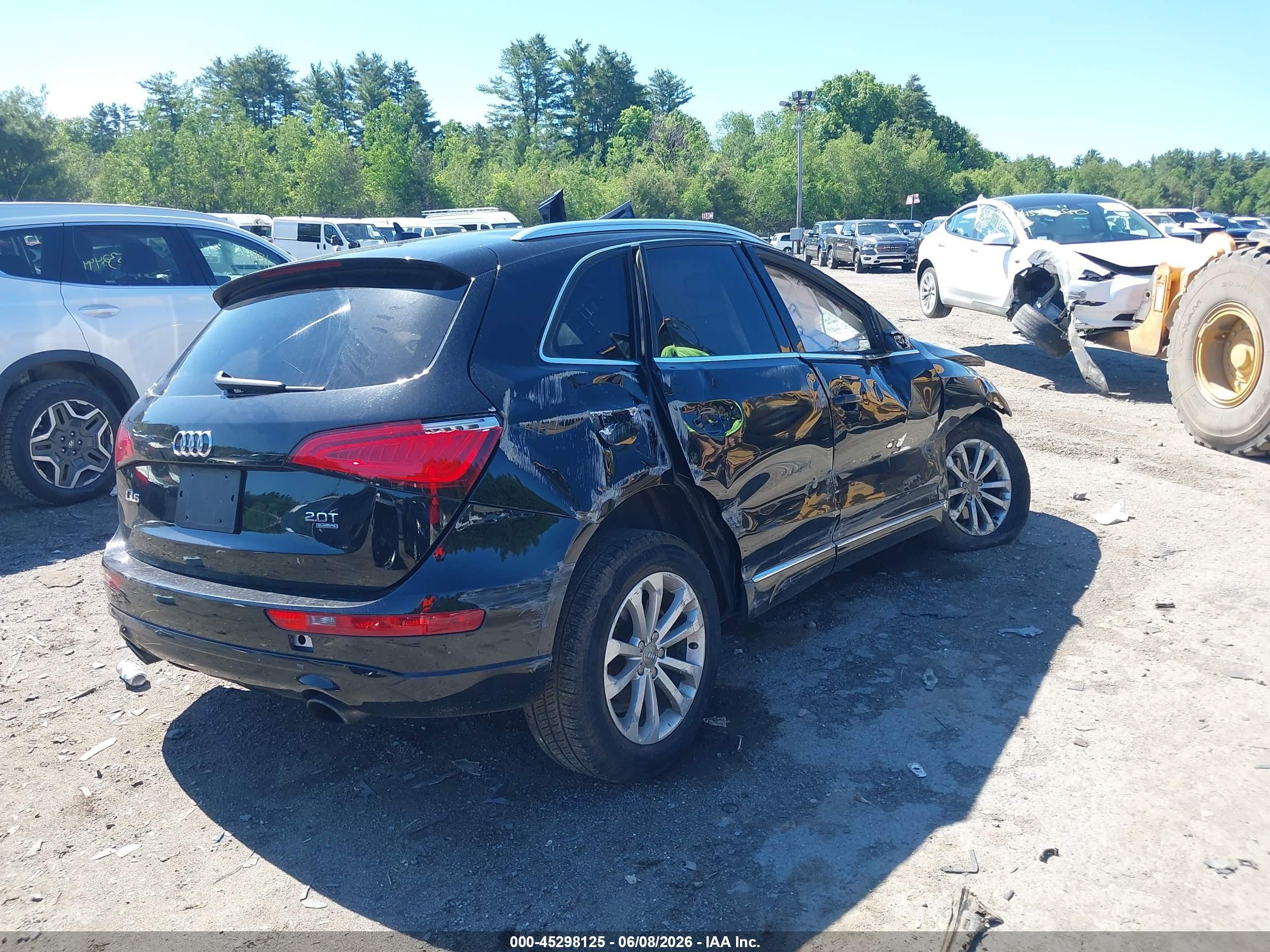 2014 Audi Q5 2.0t Premium Black vin: WA1CFAFP8EA025651