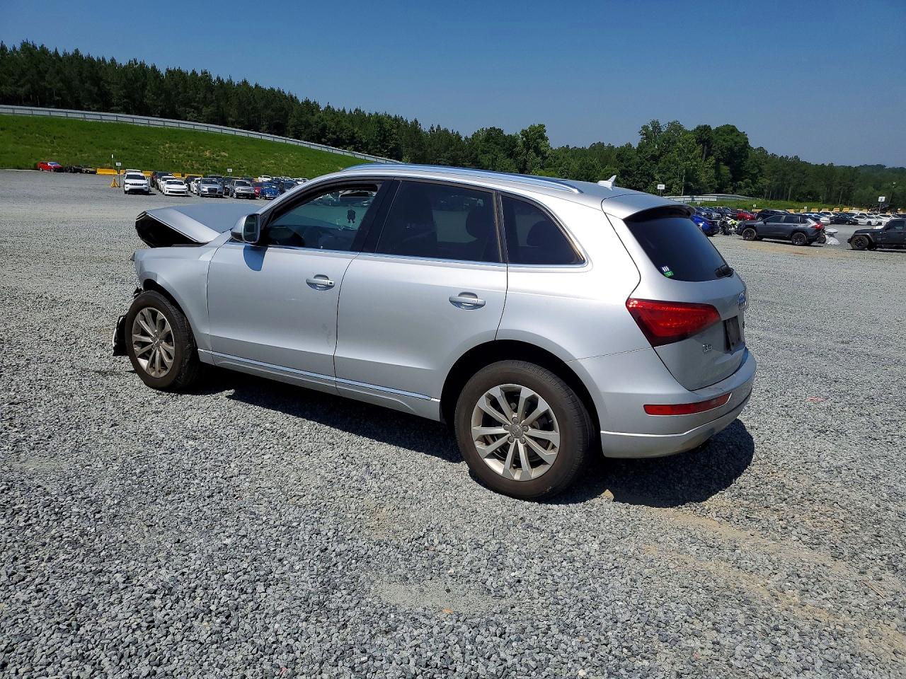 2014 Audi Q5 Premium Silver vin: WA1CFAFP8EA047651