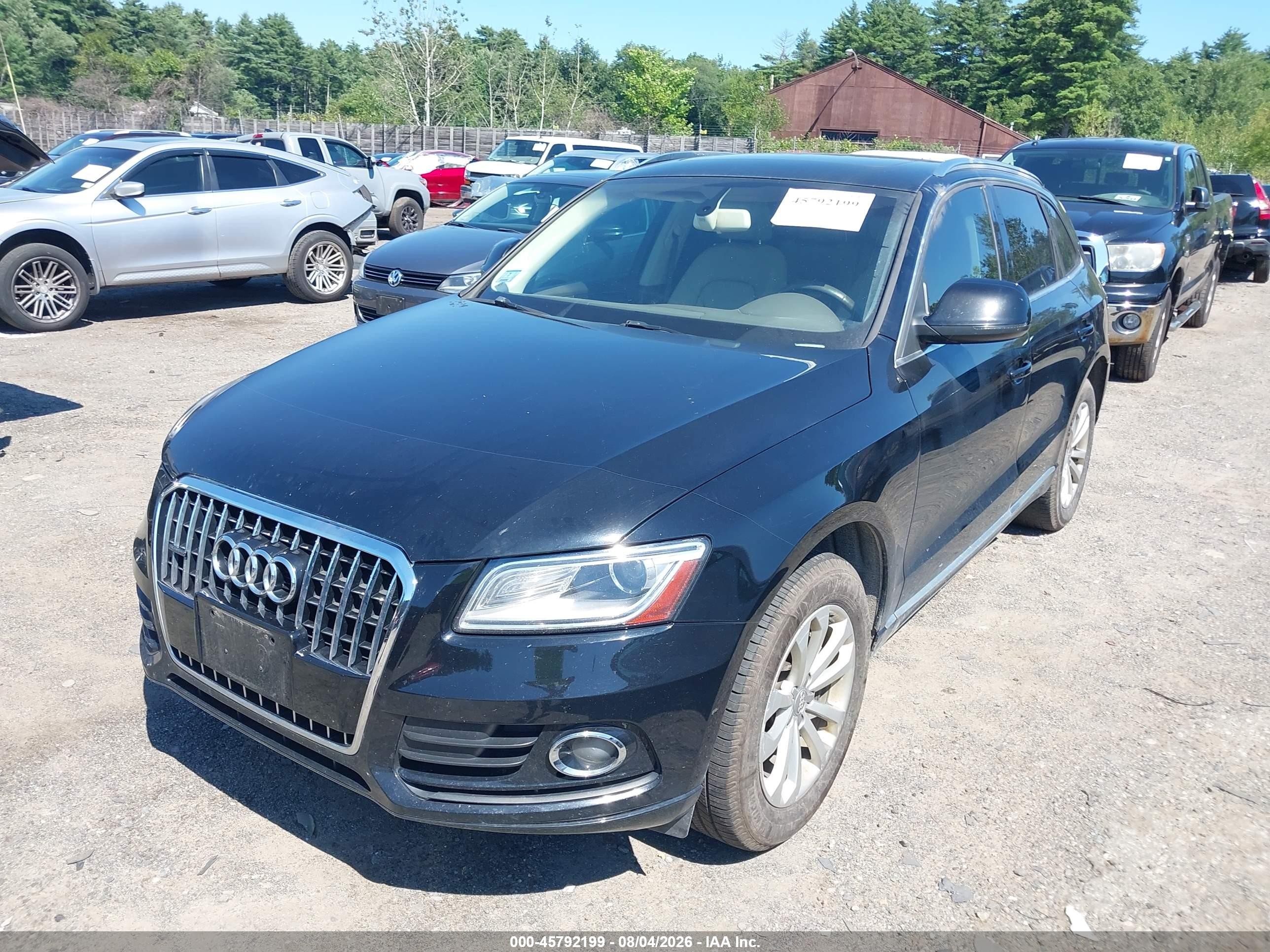 2014 Audi Q5 2.0t Premium Cream vin: WA1CFAFP8EA048346