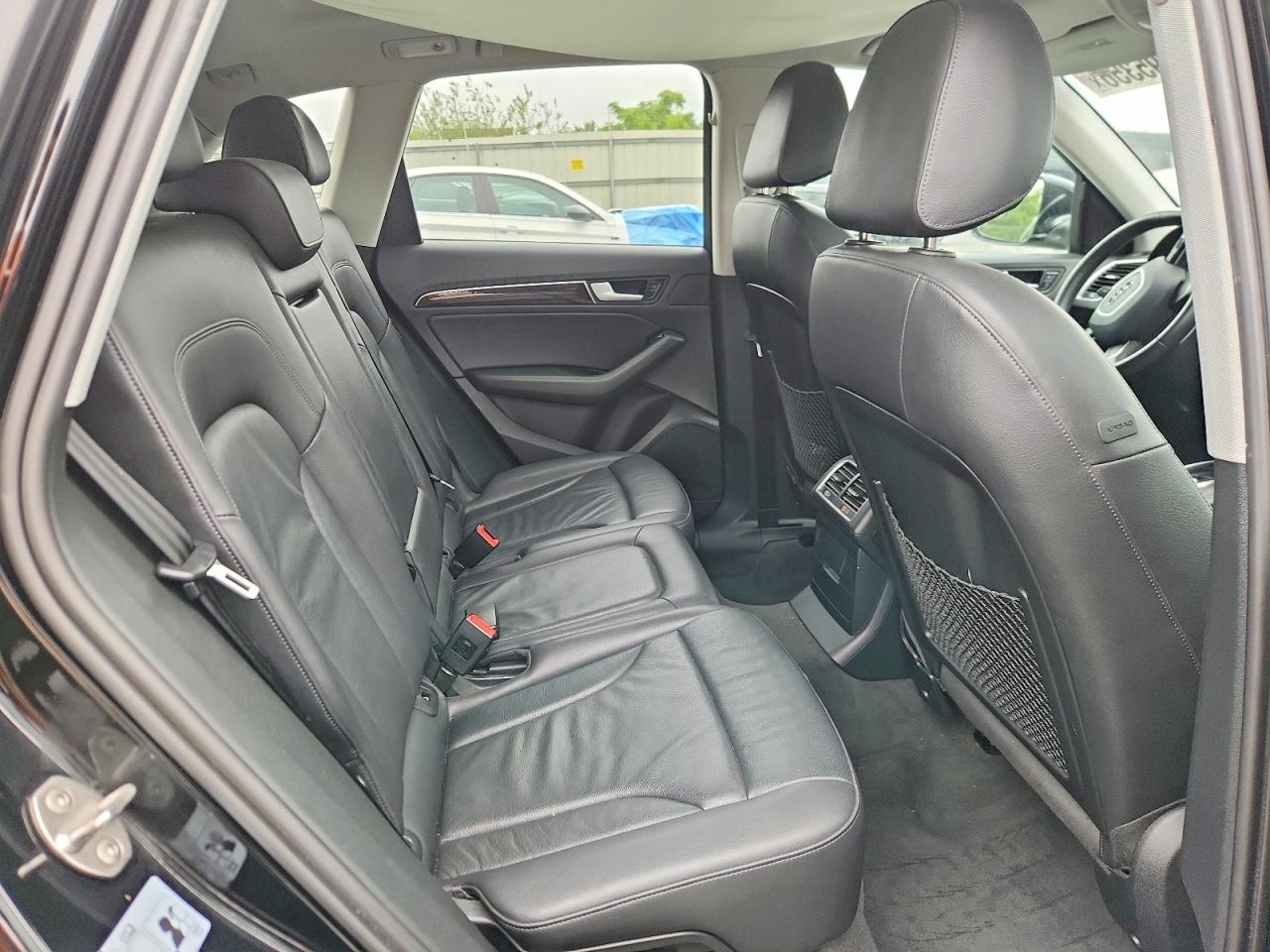 2014 Audi Q5 Premium Черный vin: WA1CFAFP8EA059122
