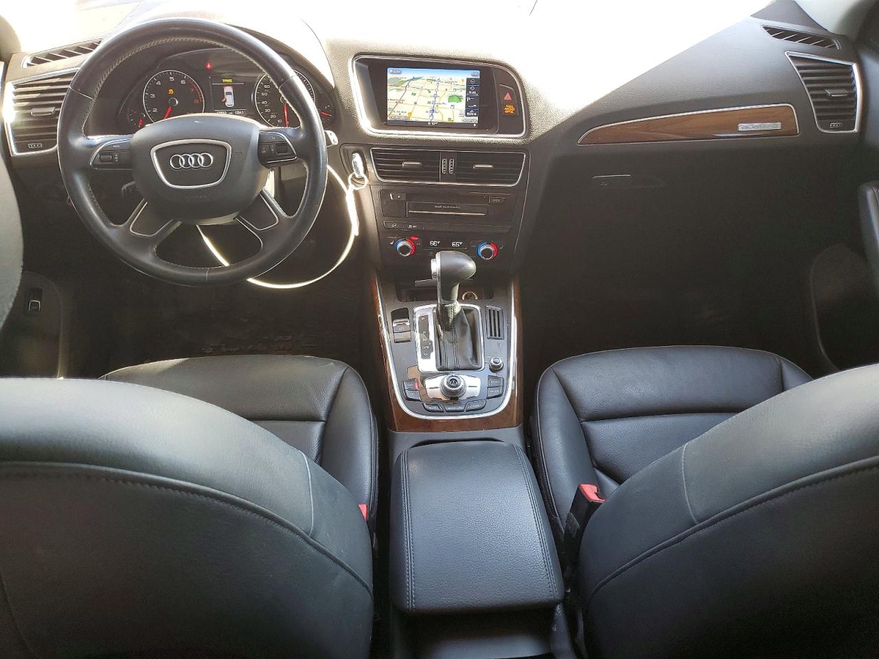 2015 Audi Q5 Premium White vin: WA1CFAFP8FA036070
