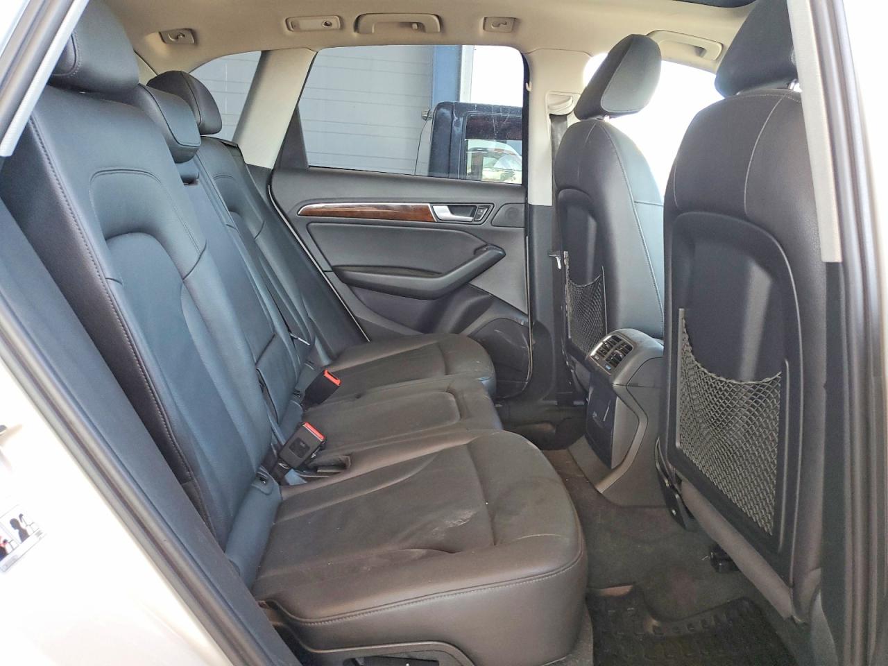 2015 Audi Q5 Premium White vin: WA1CFAFP8FA036070