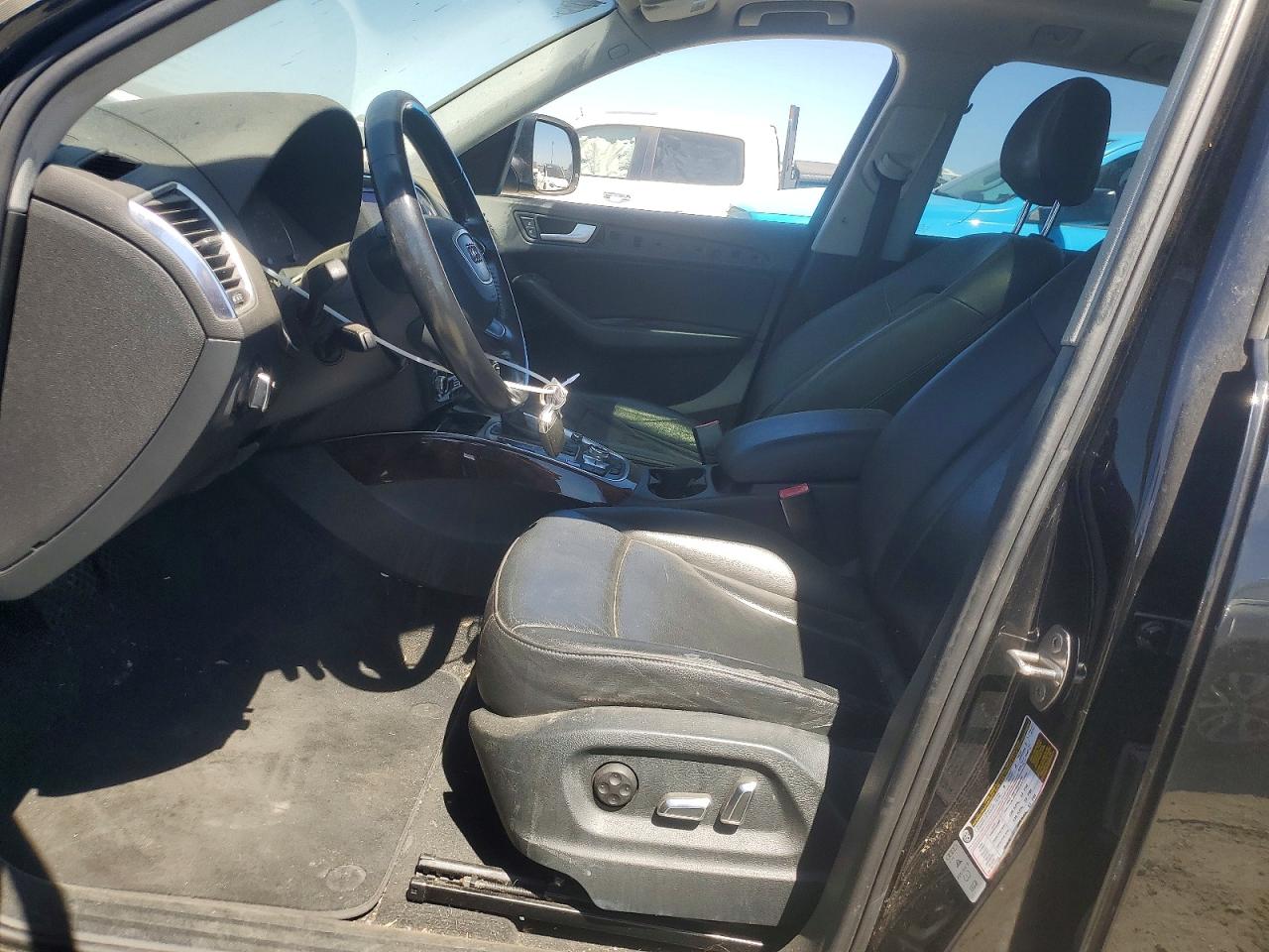 2015 Audi Q5 Premium Black vin: WA1CFAFP8FA036098
